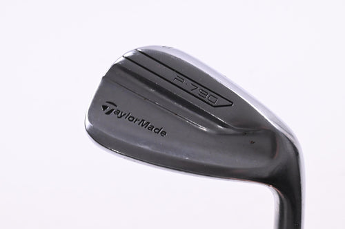 Taylormade P790 2017 Pitching Wedge / 45 Degree / Regular Flex KBS Tour 90 Shaft