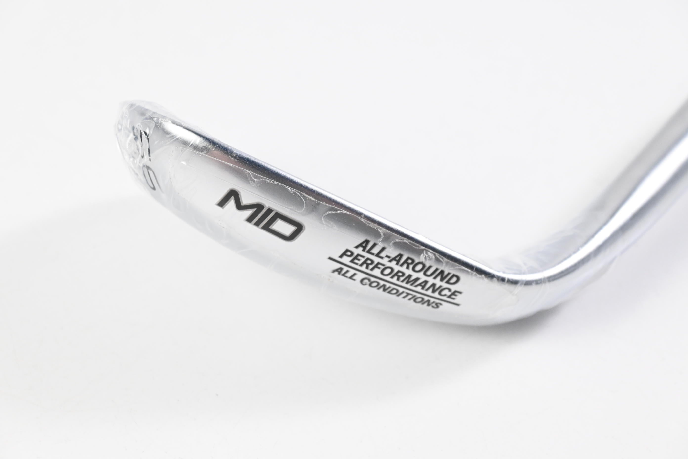 Cleveland RTZ Sand Wedge / 56 Degree / Wedge Flex Dynamic Gold Spinner Shaft