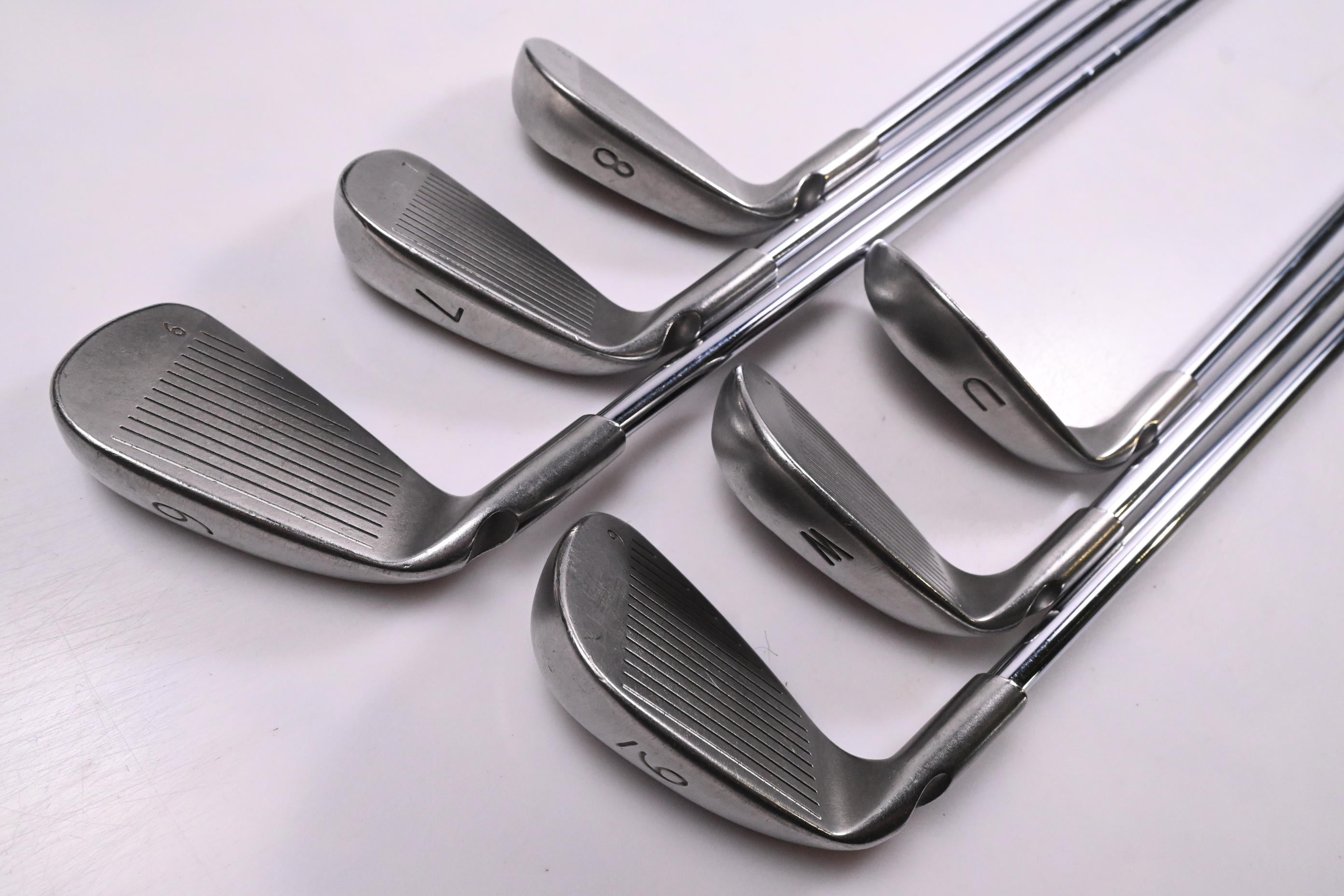 Ping i10 Irons / 6-PW+GW / Red Dot / Regular Flex Ping AWT Shafts