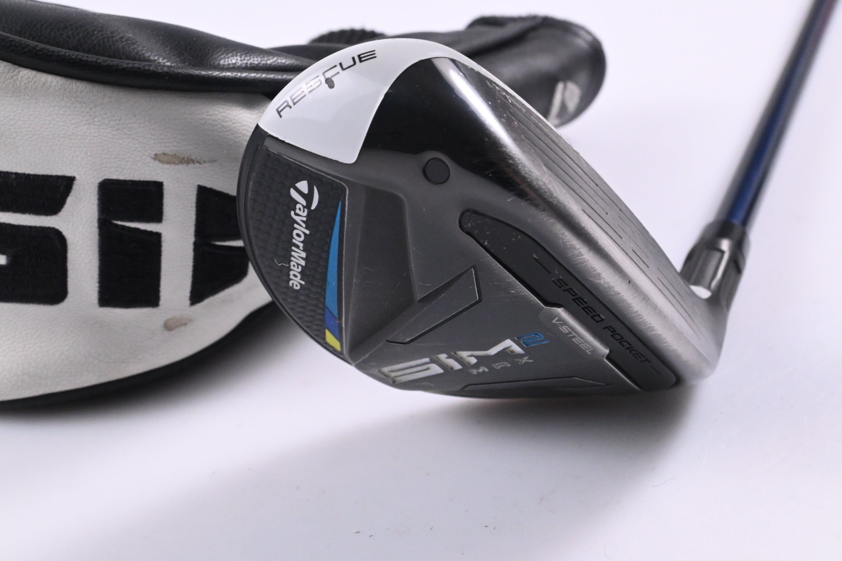 Taylormade SIM2 Max #3 Hybrid / 19 Degree / Stiff Flex Ventus Blue 7 Shaft