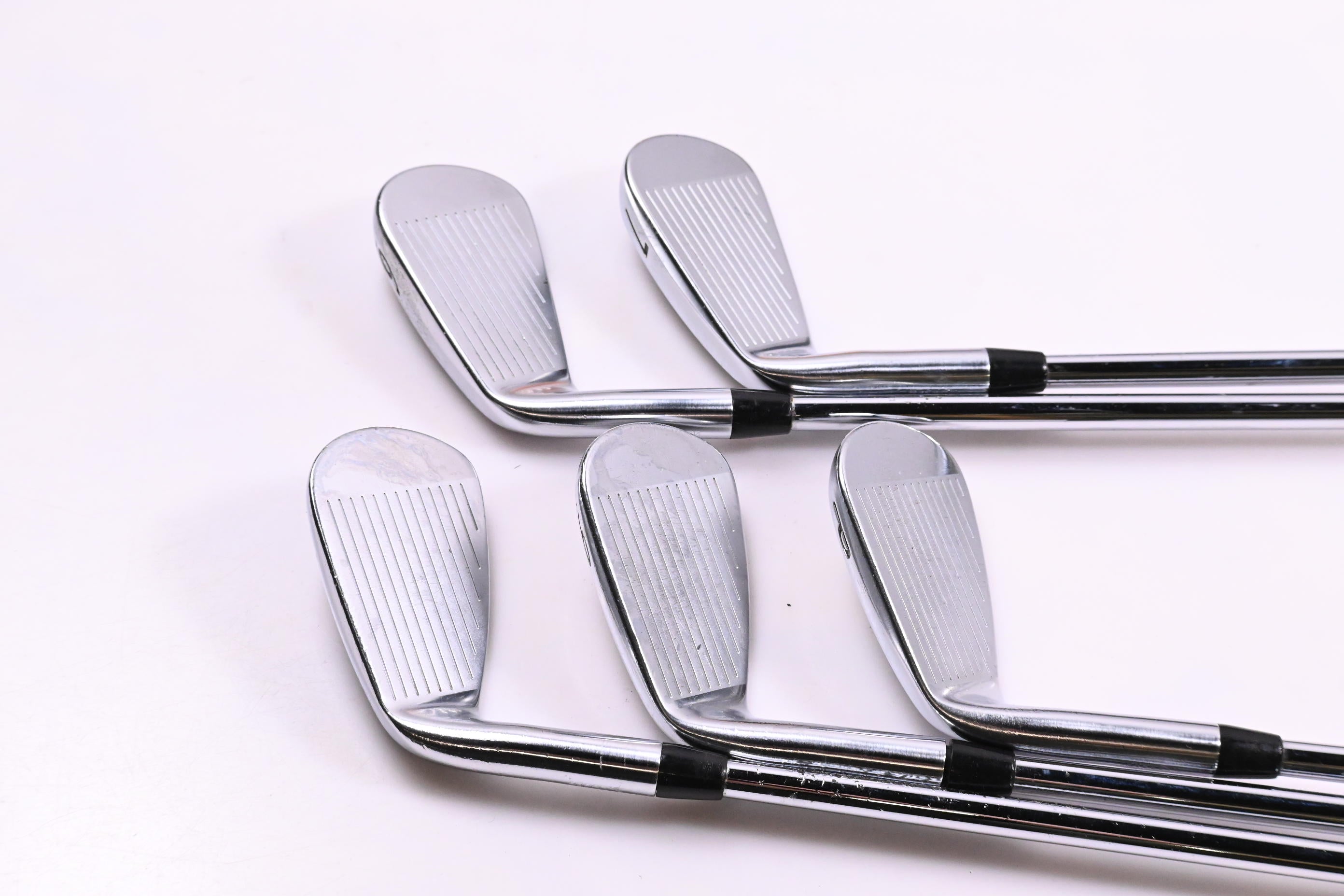 Titleist 718 AP2 Irons / 6-PW / Regular Flex AMT Tour White R300 Shafts