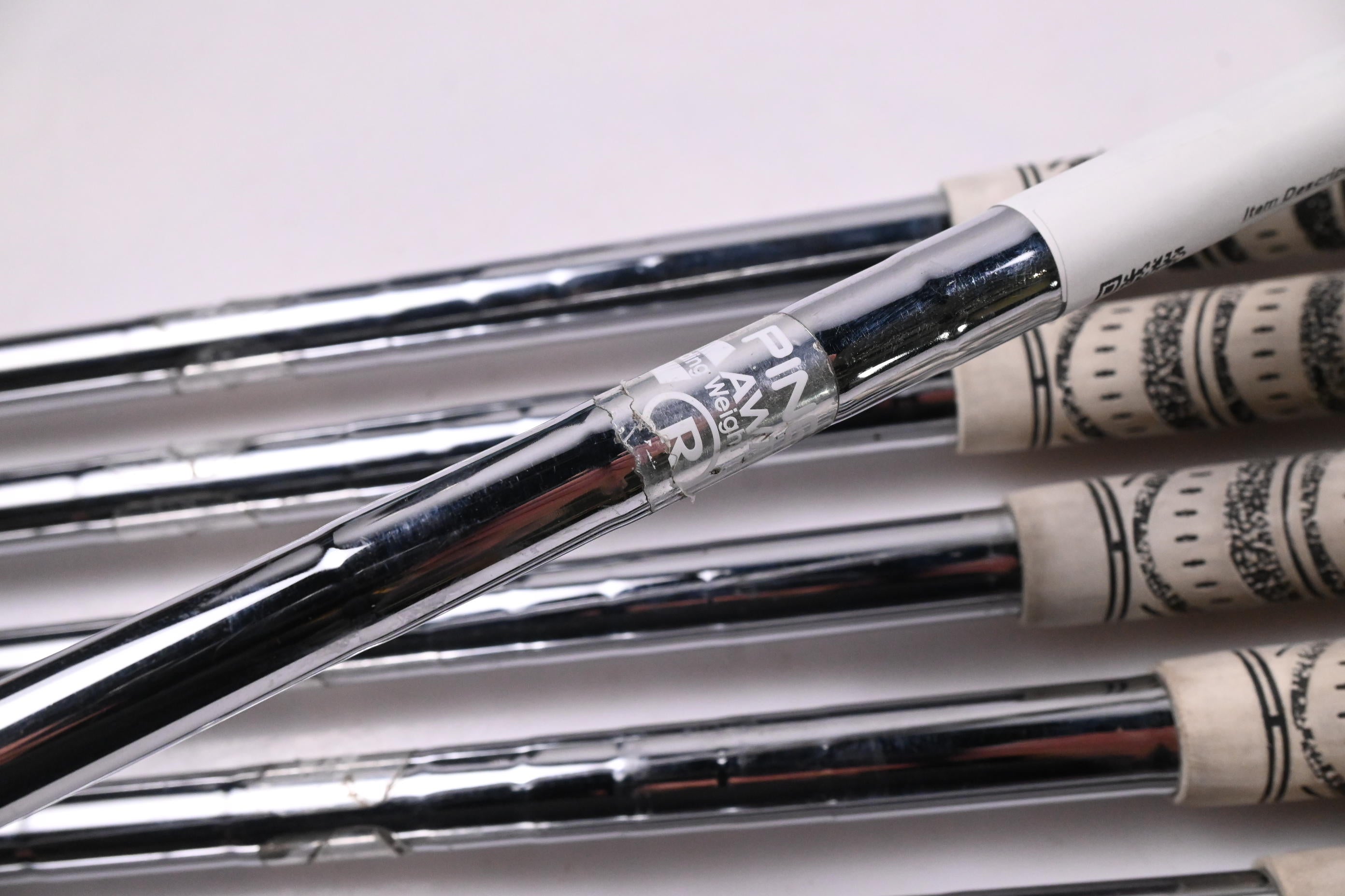 Ping i10 Irons / 6-PW+GW / Red Dot / Regular Flex Ping AWT Shafts