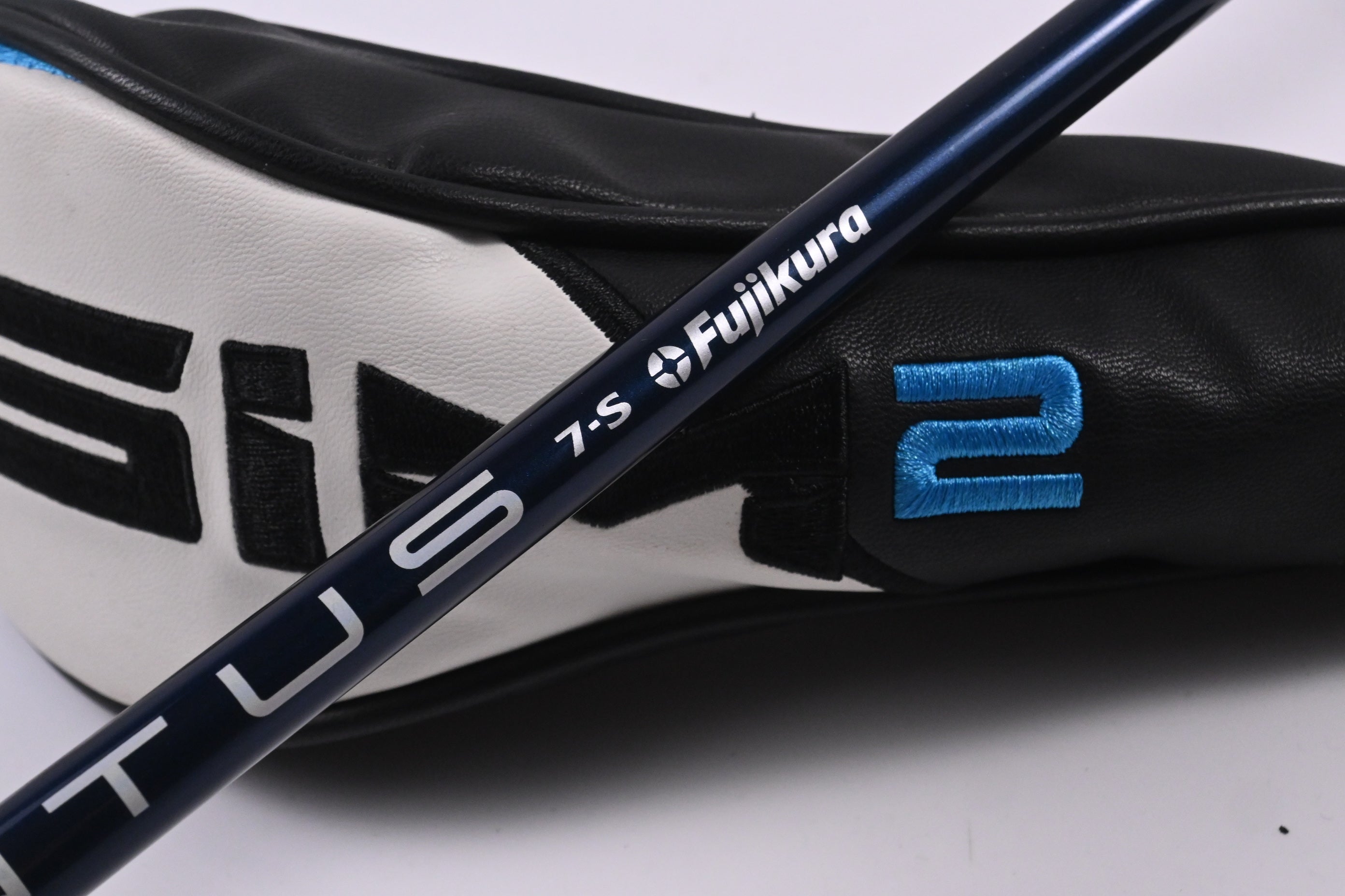 Taylormade SIM2 Max #3 Hybrid / 19 Degree / Stiff Flex Fujikura Ventus Blue 7