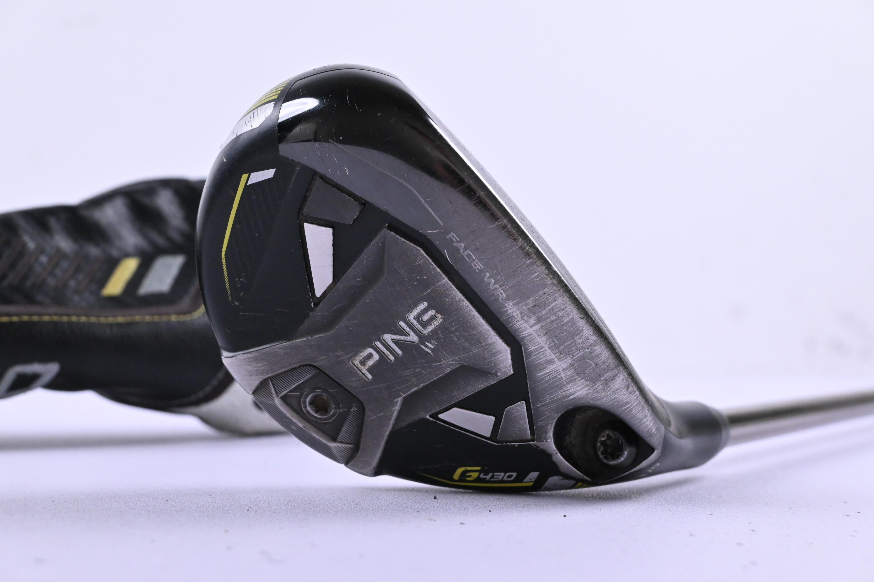 Ping G430 #3 Hybrid / 19 Degree / Regular Flex Ping Tour 2.0 85 Shaft