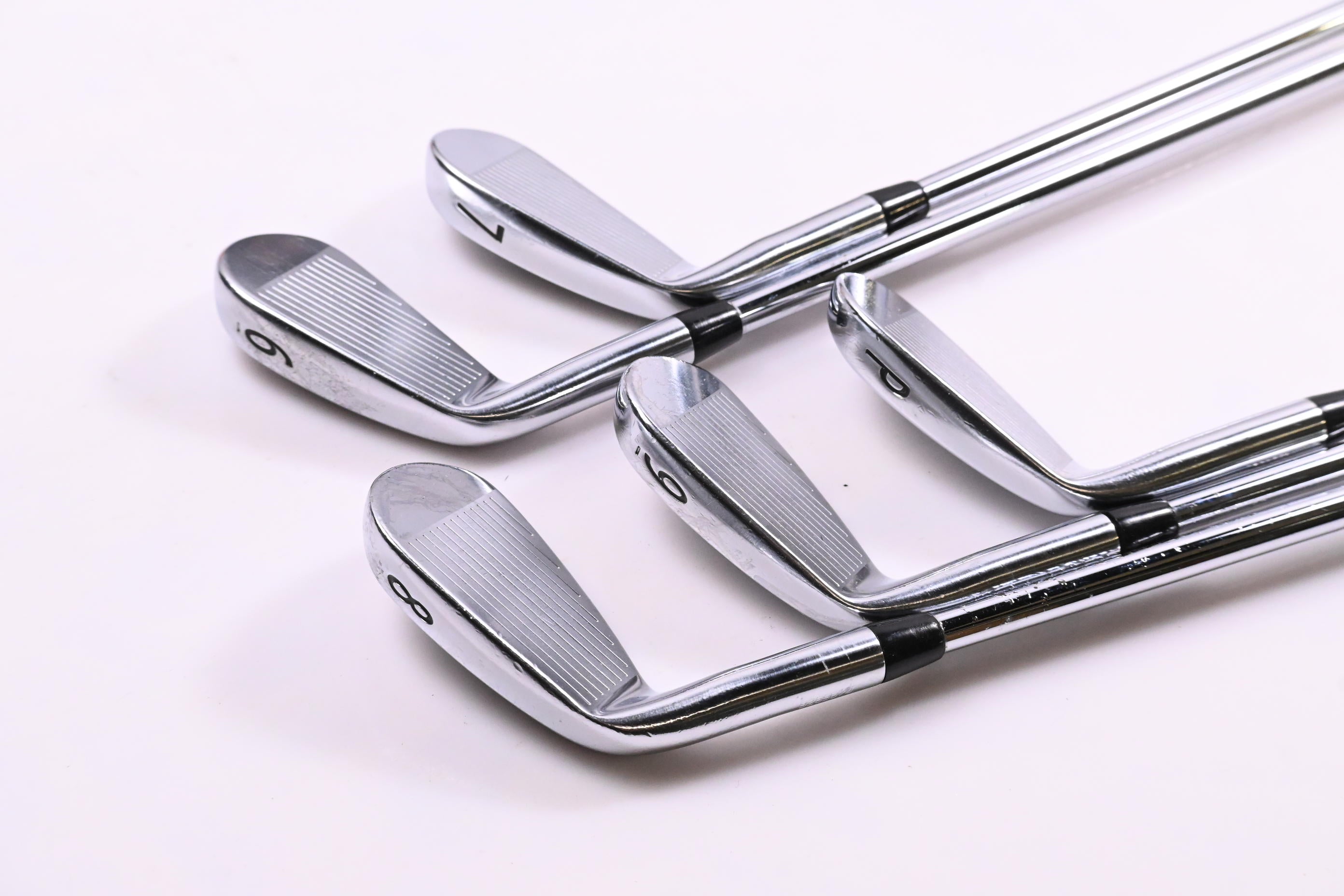 Titleist 718 AP2 Irons / 6-PW / Regular Flex AMT Tour White R300 Shafts