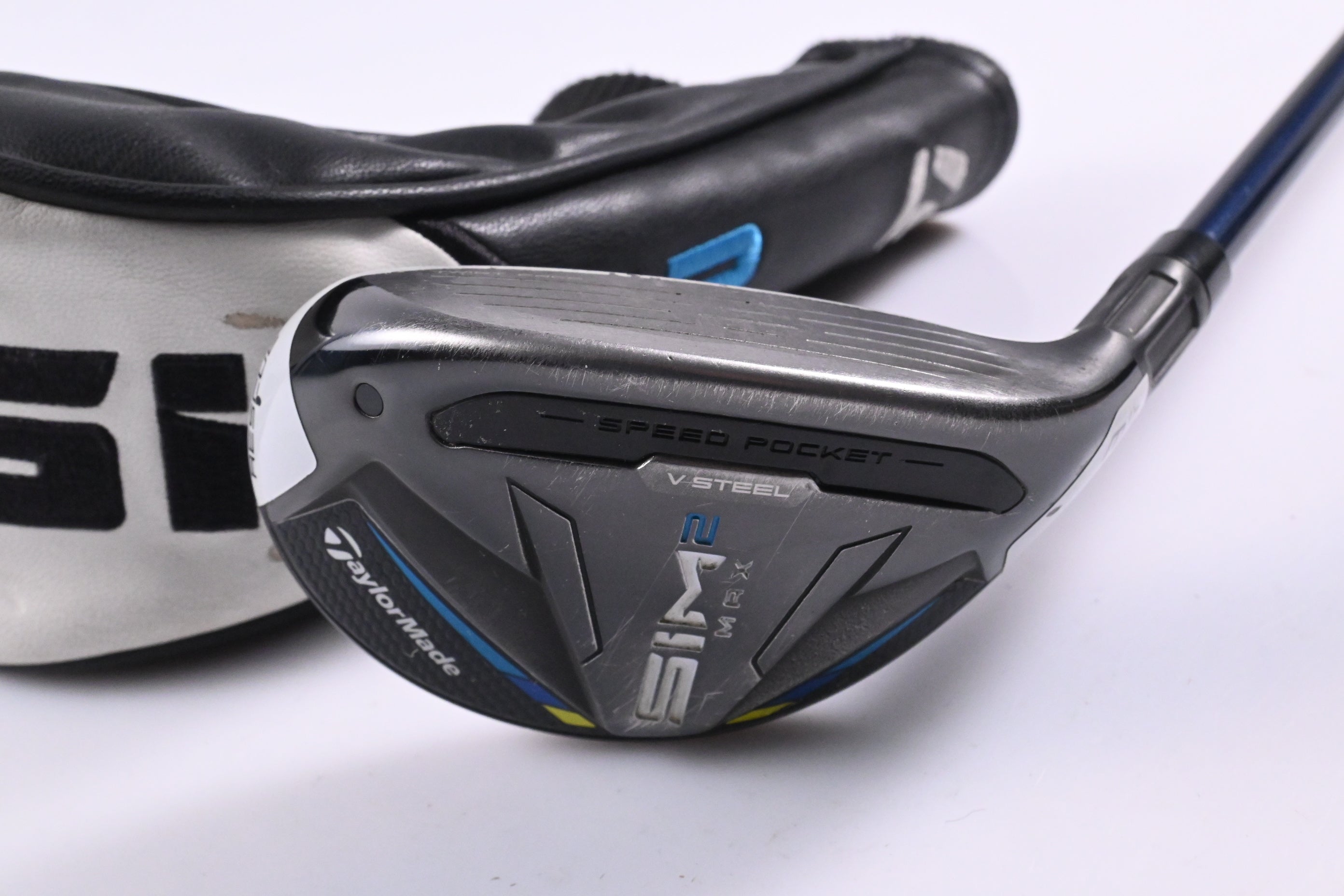 Taylormade SIM2 Max #3 Hybrid / 19 Degree / Stiff Flex Ventus Blue 7 Shaft