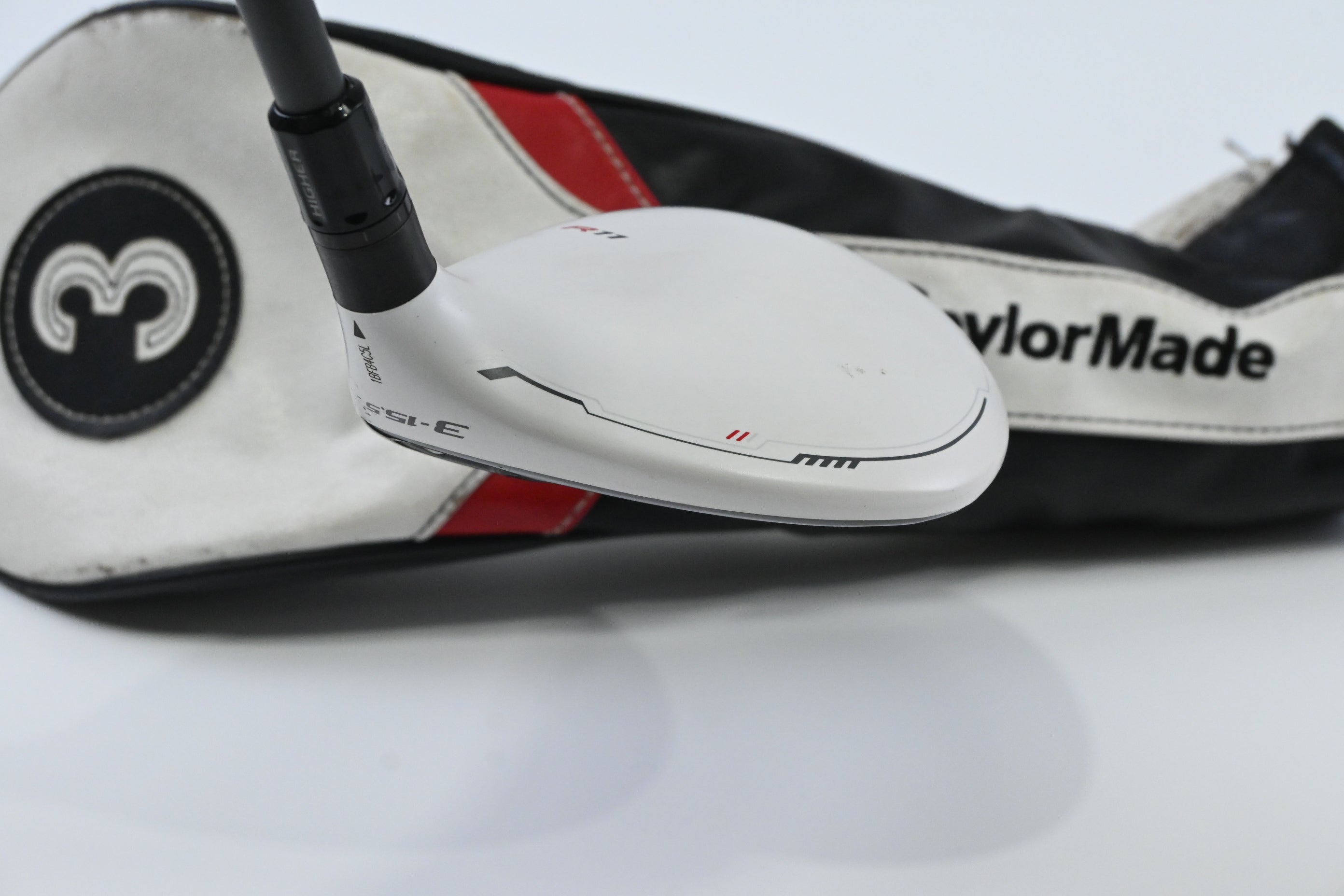 Taylormade R11S #3 Wood / 15.5 Degree / Regular Flex Aldila RIP Phenom 70 Shaft