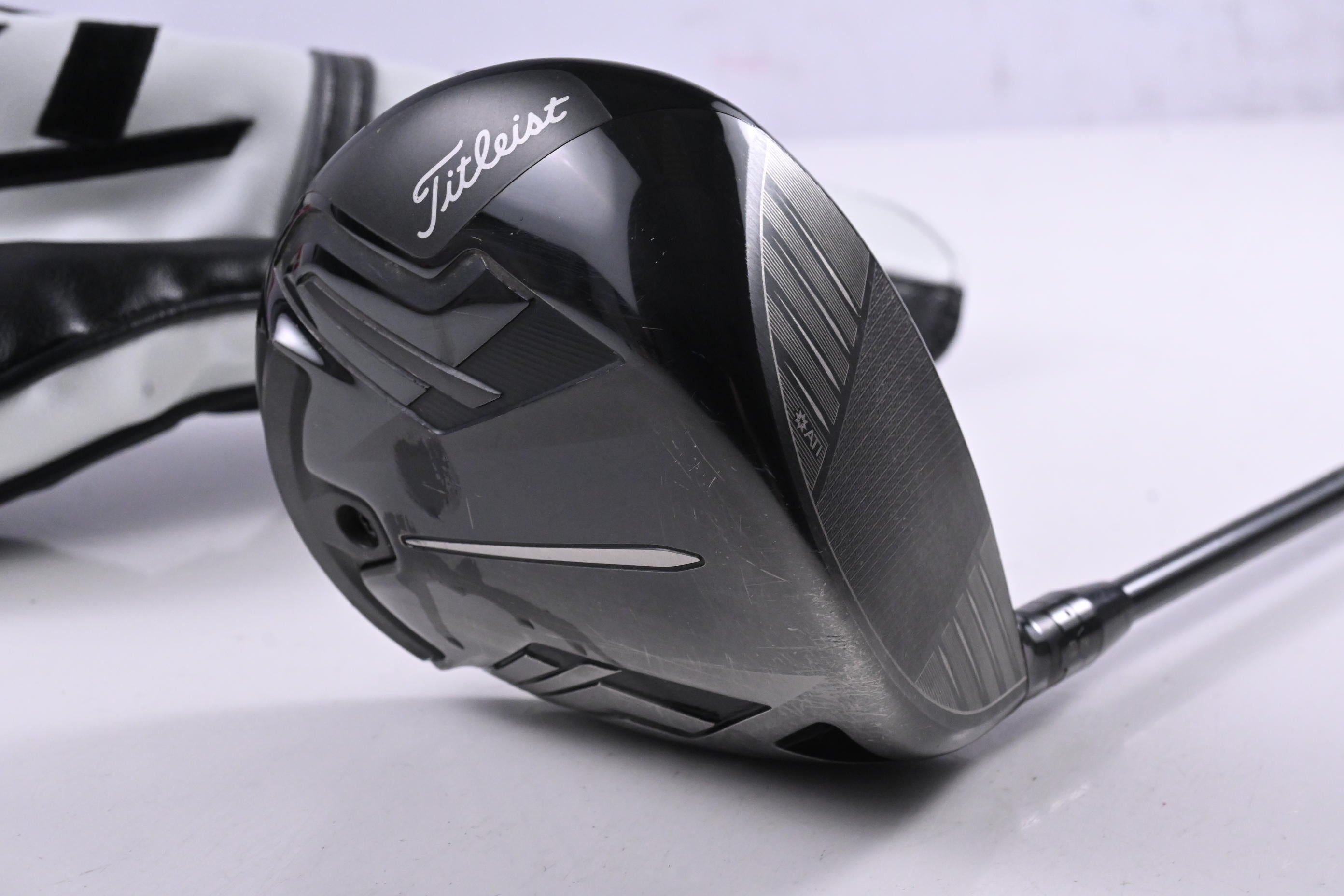 Titleist TSi3 Driver / 10 Degree / Regular Flex Tensei AV Blue 55 w/ SFW Shaft