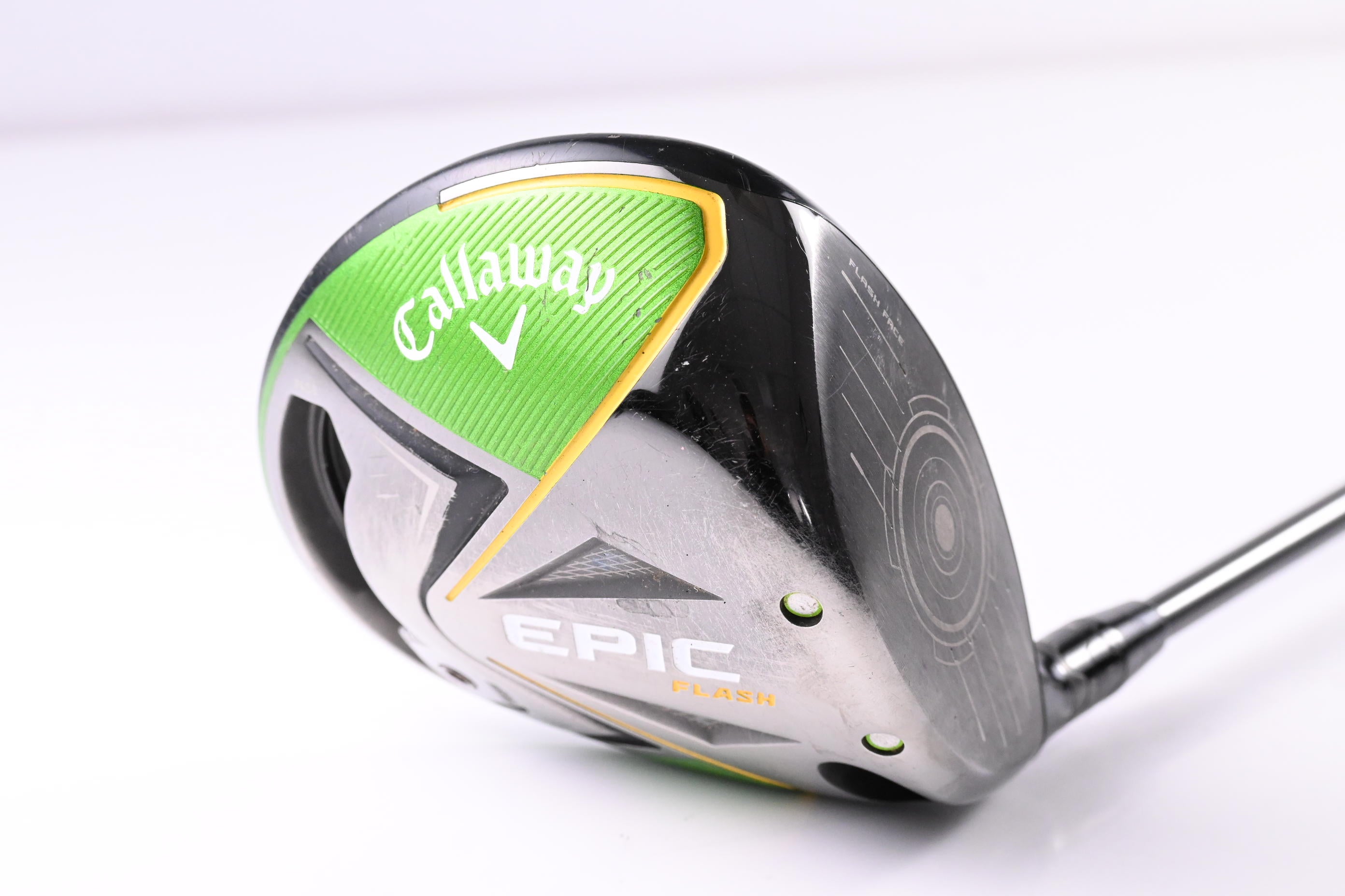 Callaway Epic Flash Driver / 10.5 Degree / Regular Flex EvenFlow Riptide 60