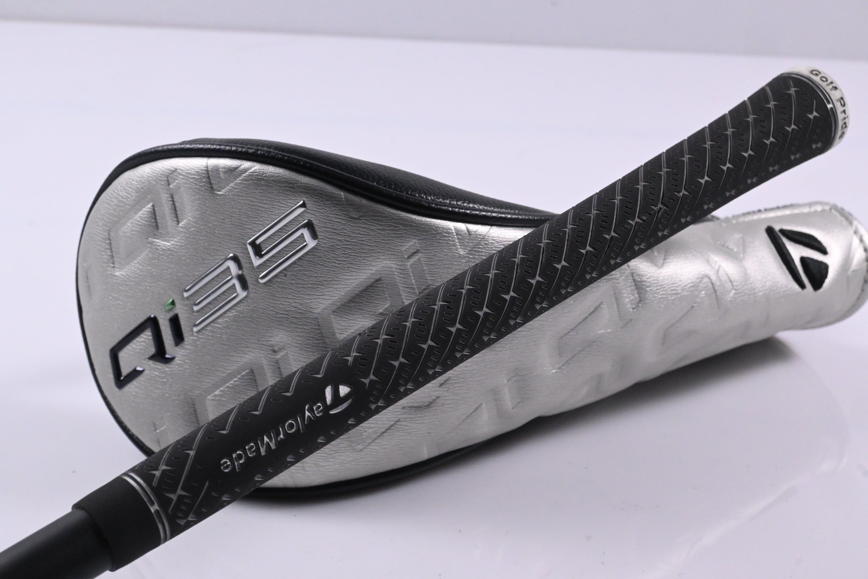 Taylormade Qi35 Max Lite #5 Wood / 18.5 Degree / Senior Flex Vanquish 4 Shaft