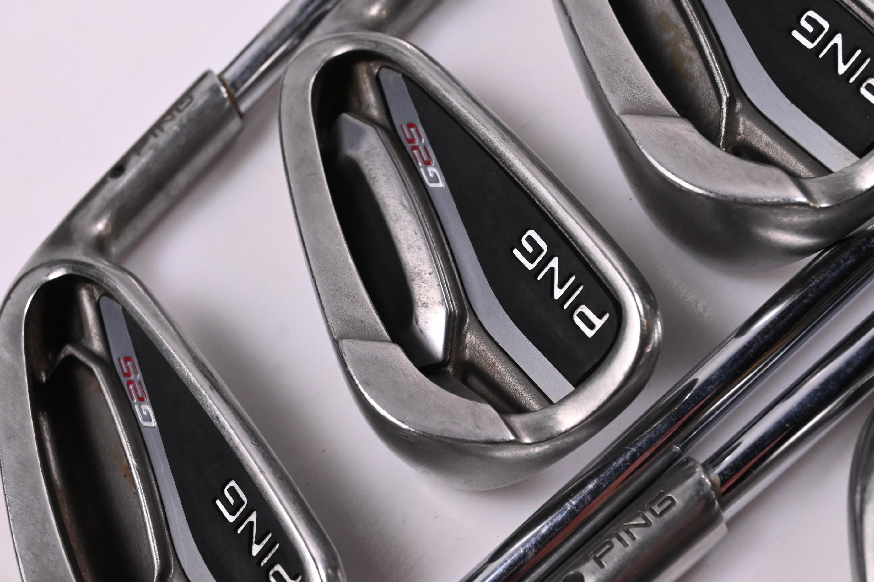 Ping G25 Irons / 5-PW+SW / Black Dot / Regular Flex Ping CFS Shafts