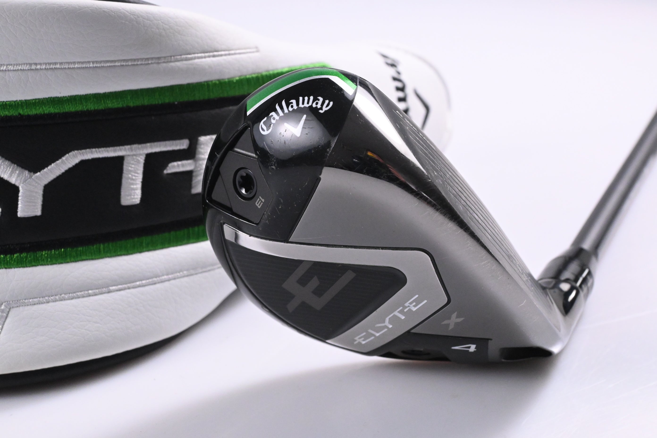 Callaway Elyte X #4 Hybrid / 21 Degree / Senior Flex Vanquish 5 Shaft