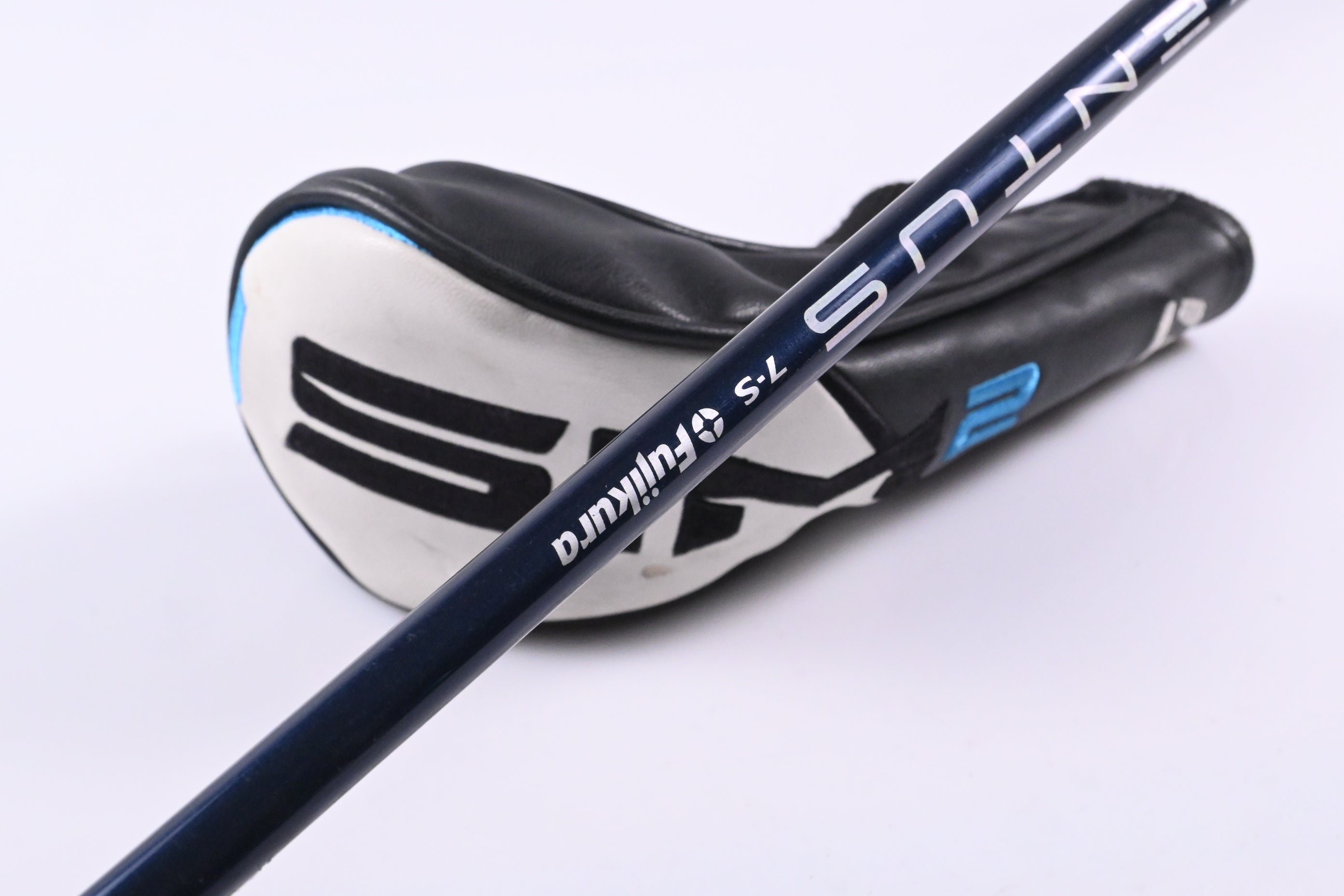 Taylormade SIM2 Max #3 Hybrid / 19 Degree / Stiff Flex Ventus Blue 7 Shaft