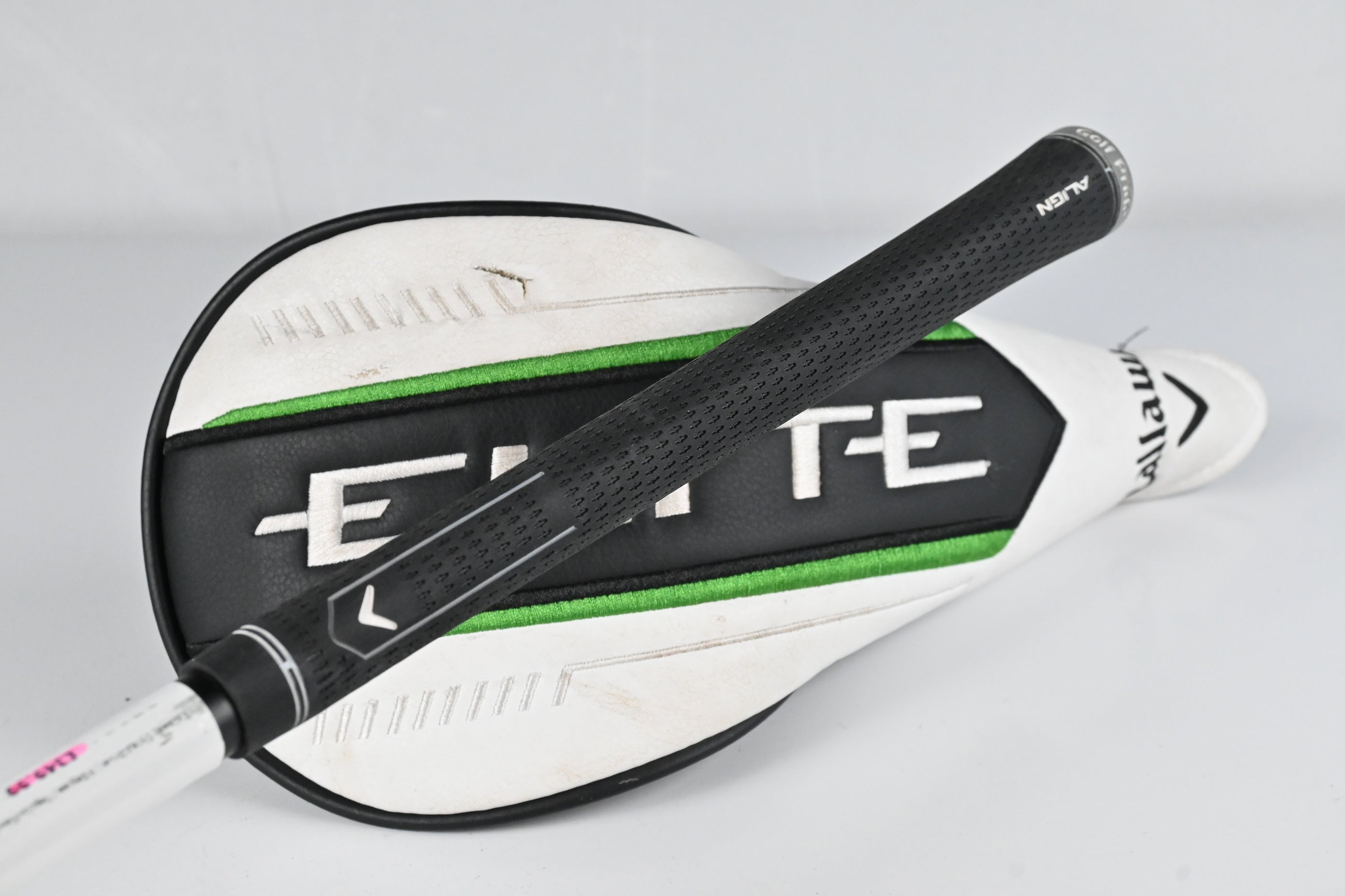 Callaway Elyte X Driver / 9 Degree / Regular Flex UST Mamiya Helium 4 Shaft