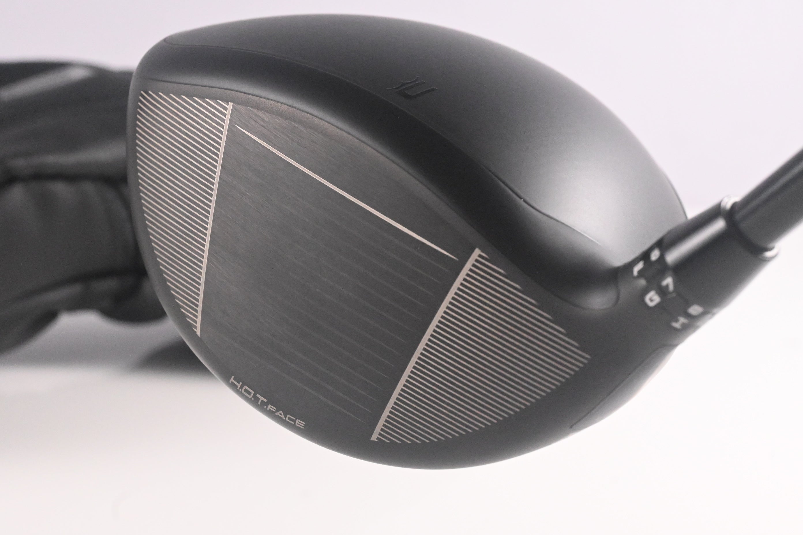 Cobra DS-Adapt LS Driver / 9 Degree / X-Flex Denali Black 60 Shaft