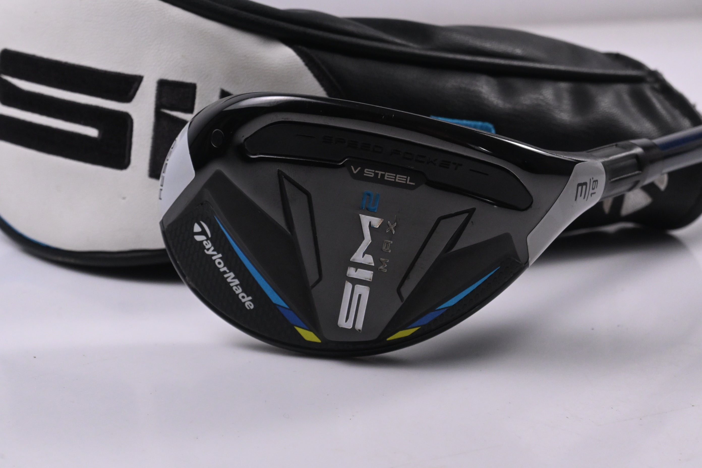 Taylormade SIM2 Max #3 Hybrid / 19 Degree / Stiff Flex Fujikura Ventus Blue 7