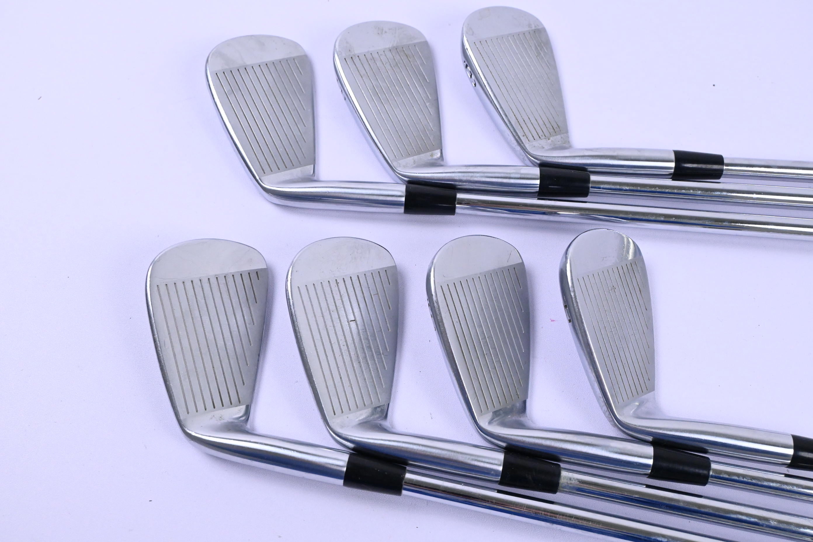 Mizuno Pro 221 Irons / 4-PW / X-Flex KBS Tour Shafts