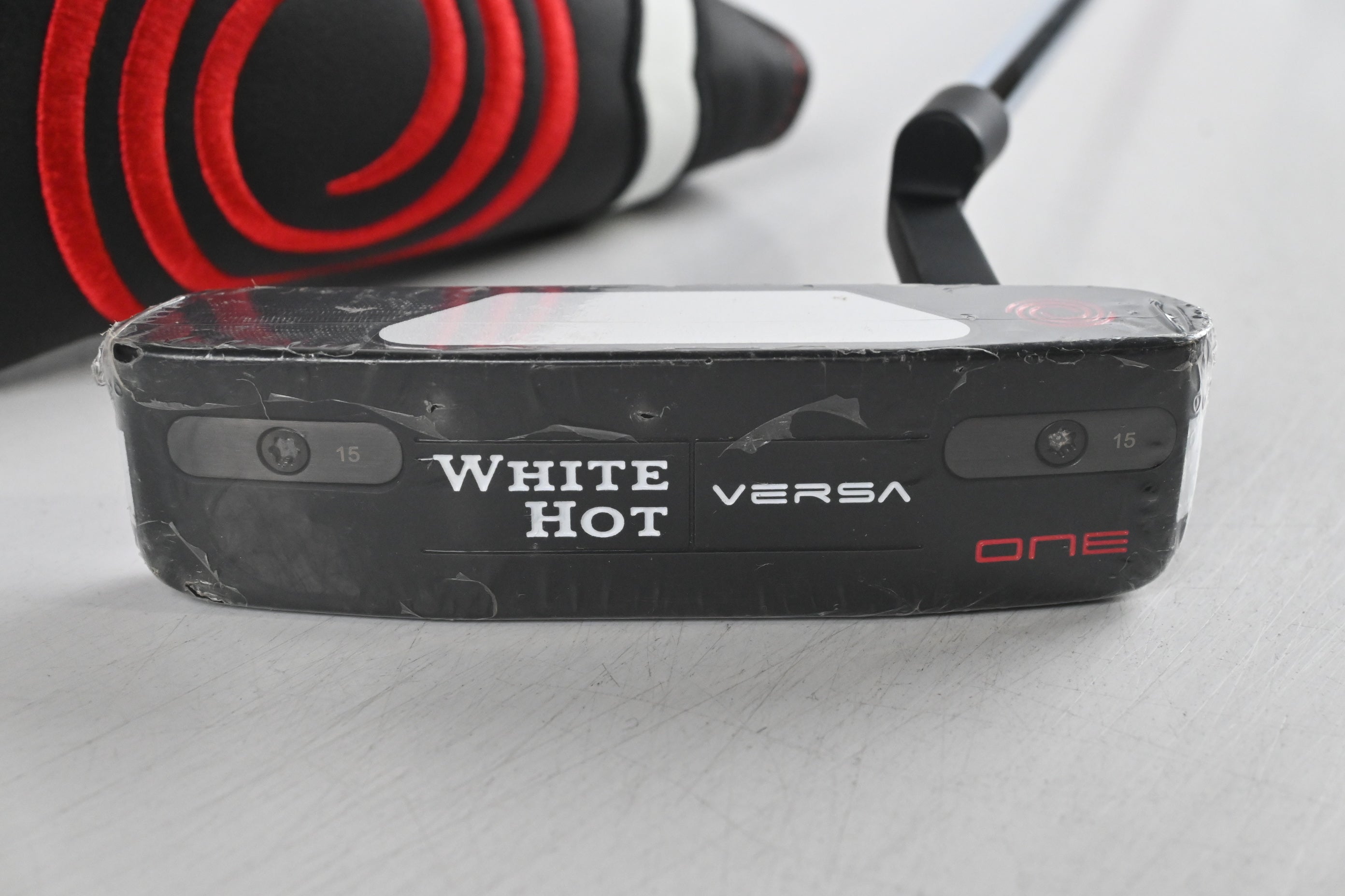 Odyssey White Hot Versa One Putter / 34 Inch