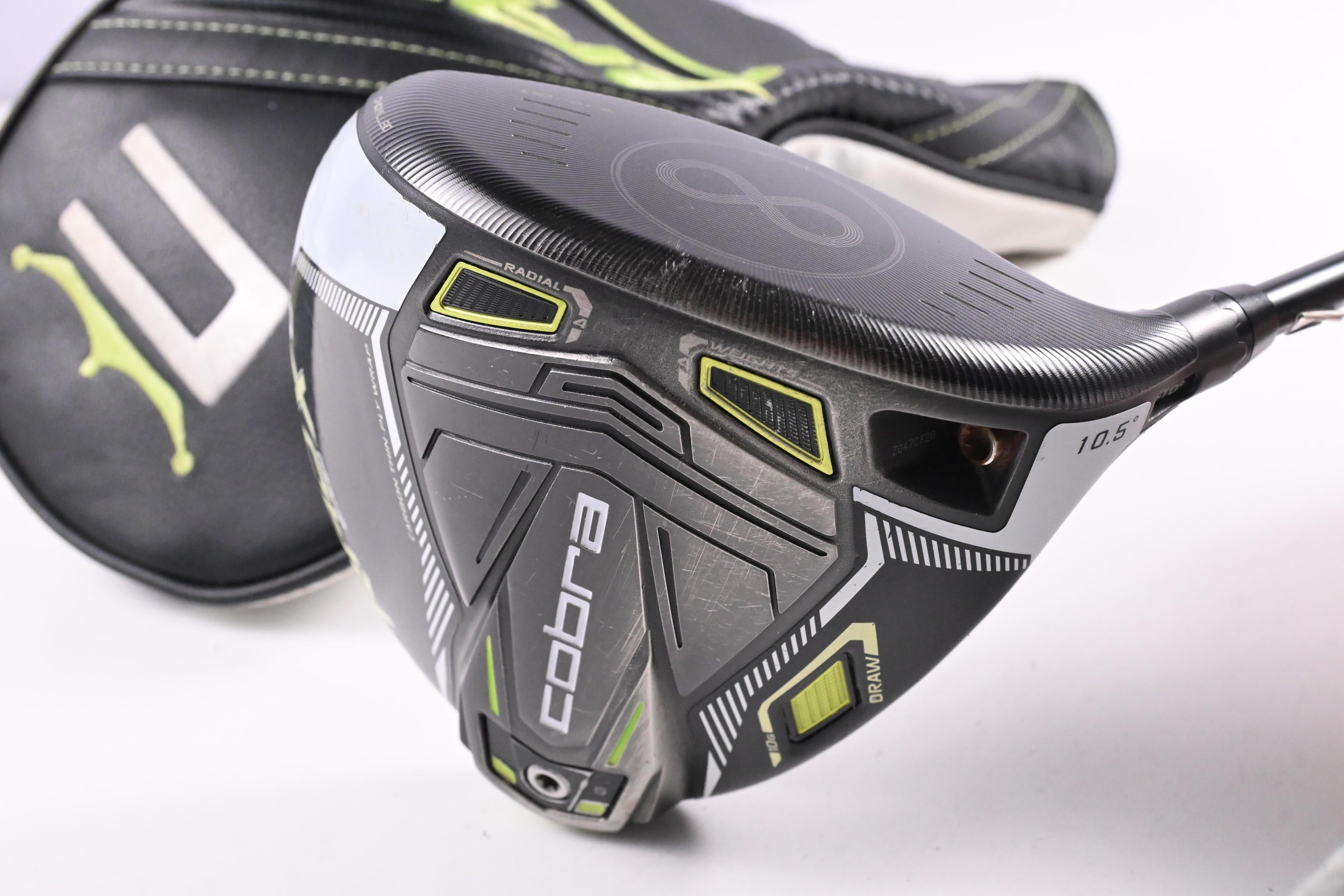 Cobra King Radspeed XD Driver / 10.5 Degree / Regular Flex Helium Black 5 Shaft