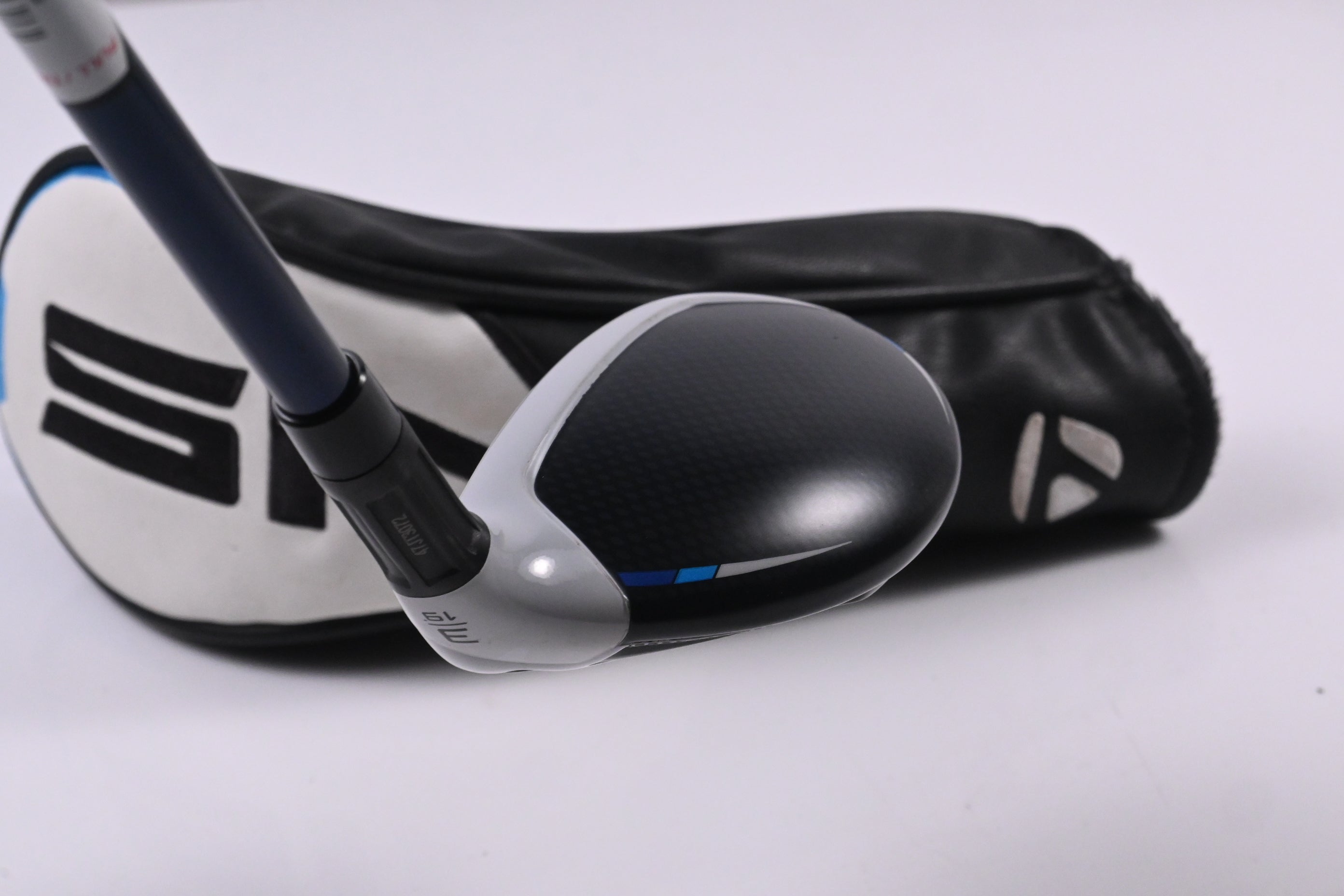 Taylormade SIM2 Max #3 Hybrid / 19 Degree / Stiff Flex Fujikura Ventus Blue 7