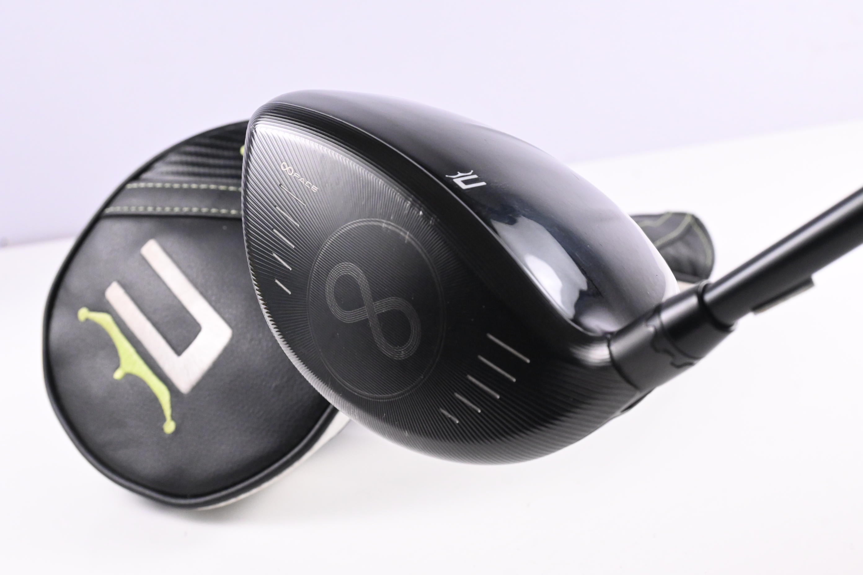 Cobra King Radspeed XD Driver / 10.5 Degree / Regular Flex Helium Black 5 Shaft