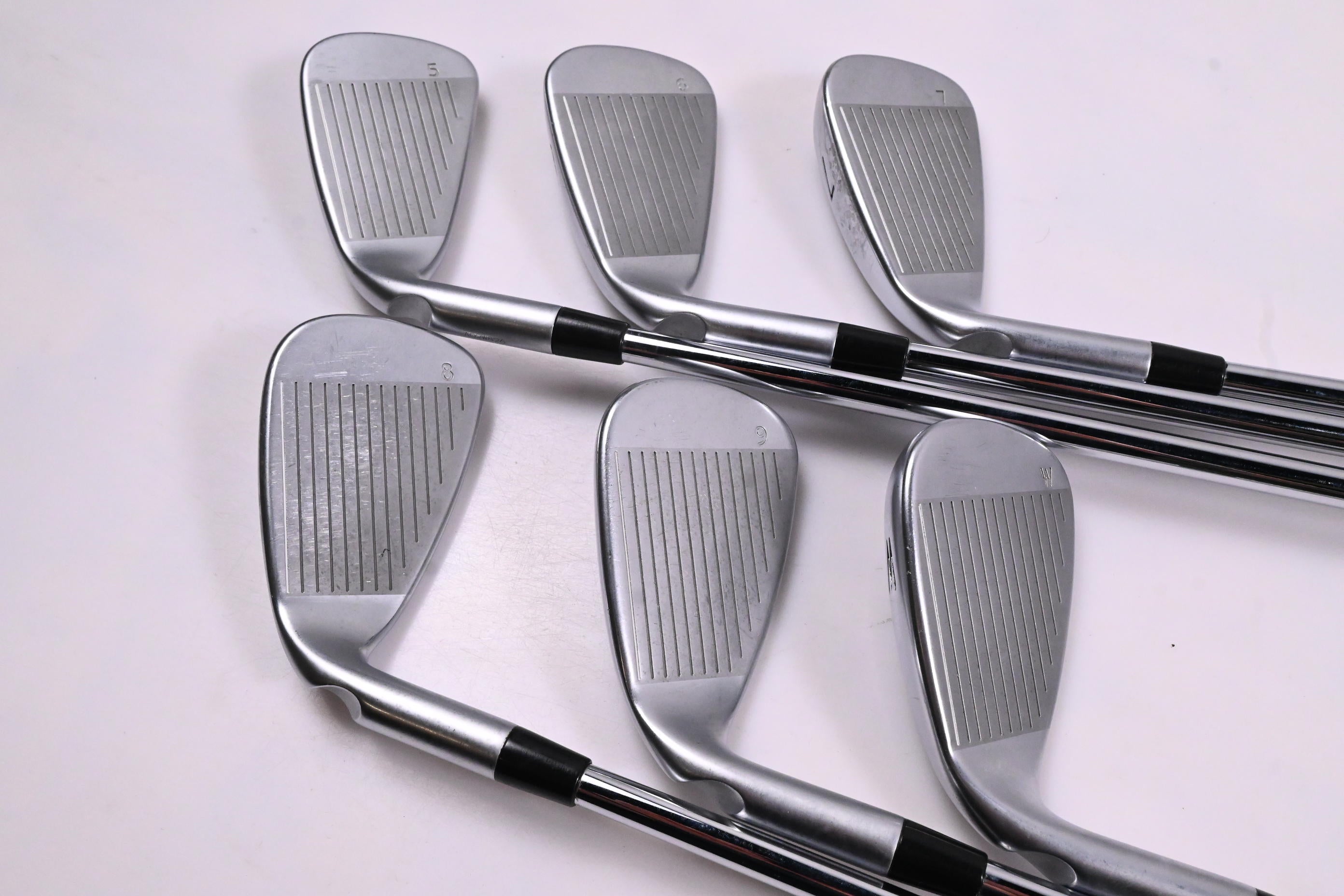 Ping G400 Irons / 5-PW / Black Dot / Regular Flex Ping AWT 2.0 Shafts