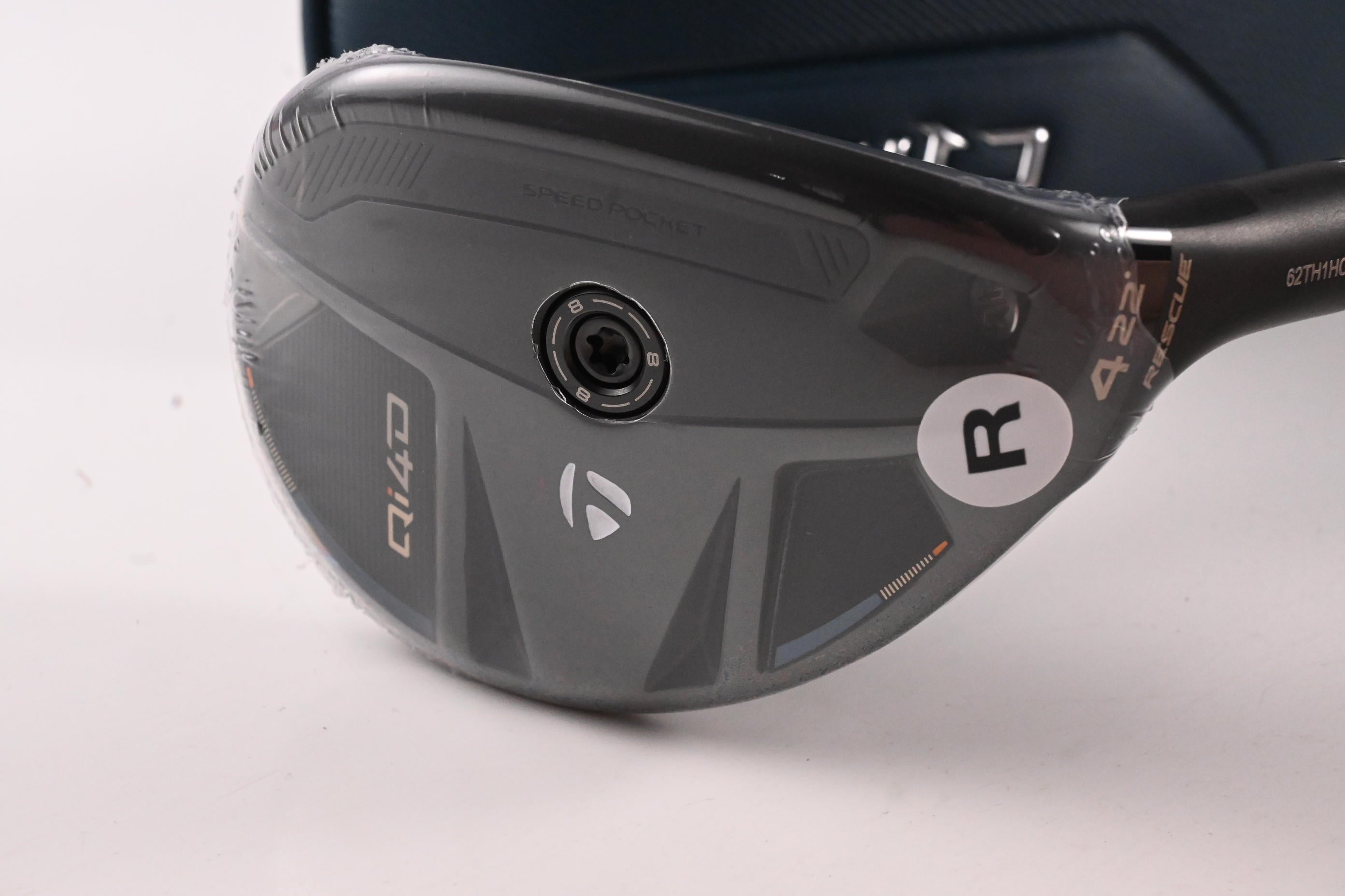 Taylormade Qi4D #4 Hybrid / 22 Degree / Regular Flex Reax KBS 65 Shaft