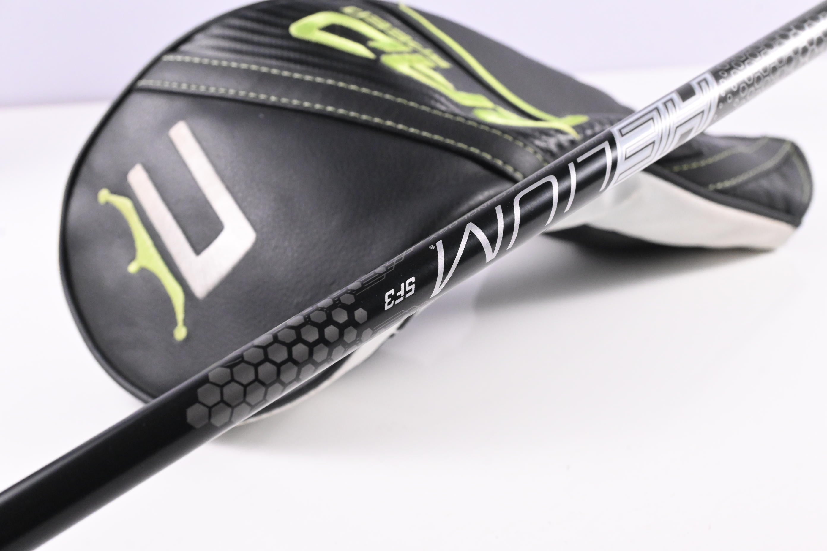 Cobra King Radspeed XD Driver / 10.5 Degree / Regular Flex Helium Black 5 Shaft