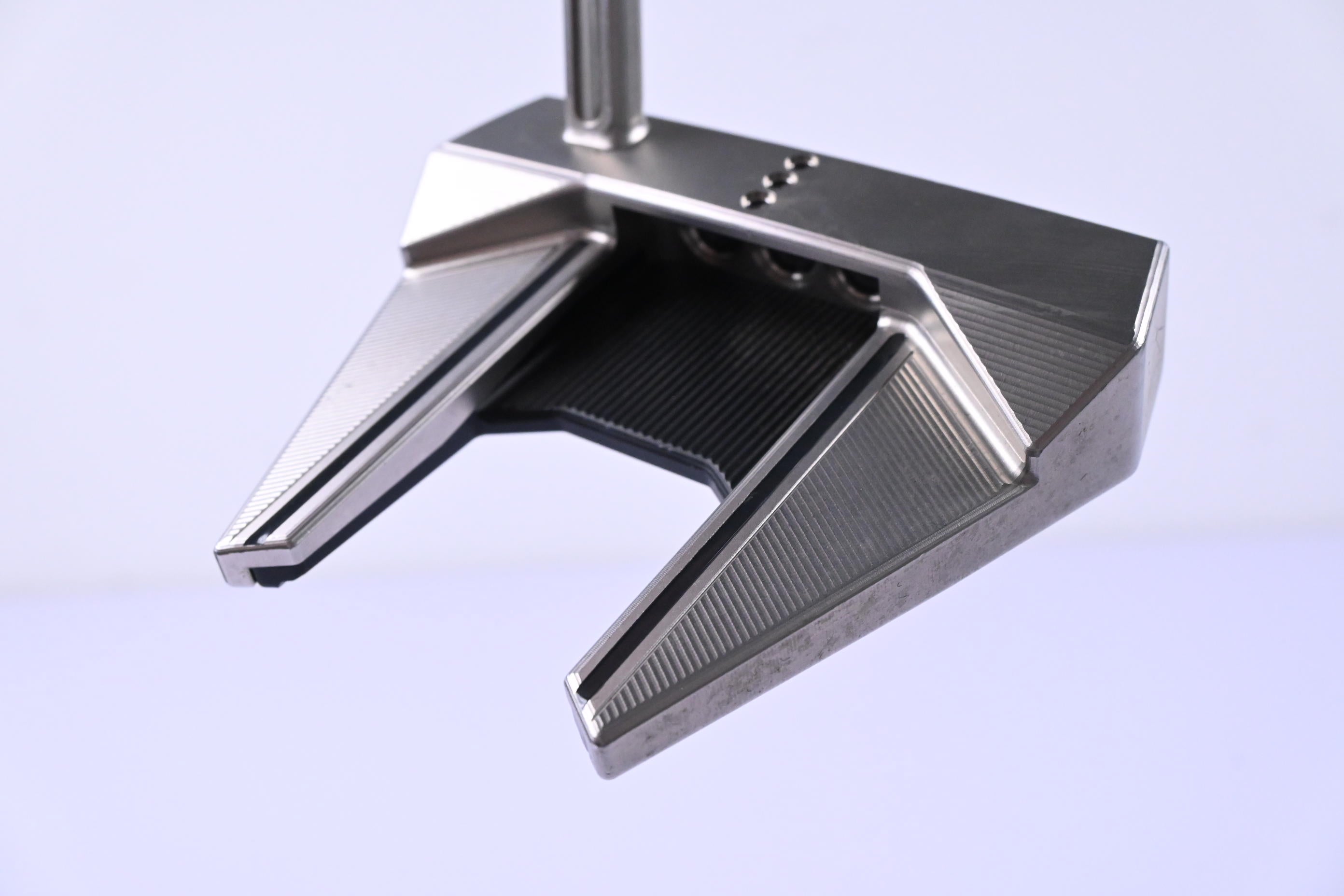 Scotty Cameron 2024 Phantom 7.5 Putter / 34 Inch