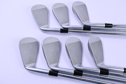 Mizuno JPX 925 Forged Irons / 4-PW / Stiff Flex N.S.PRO Modus3 Tour 115 Shafts