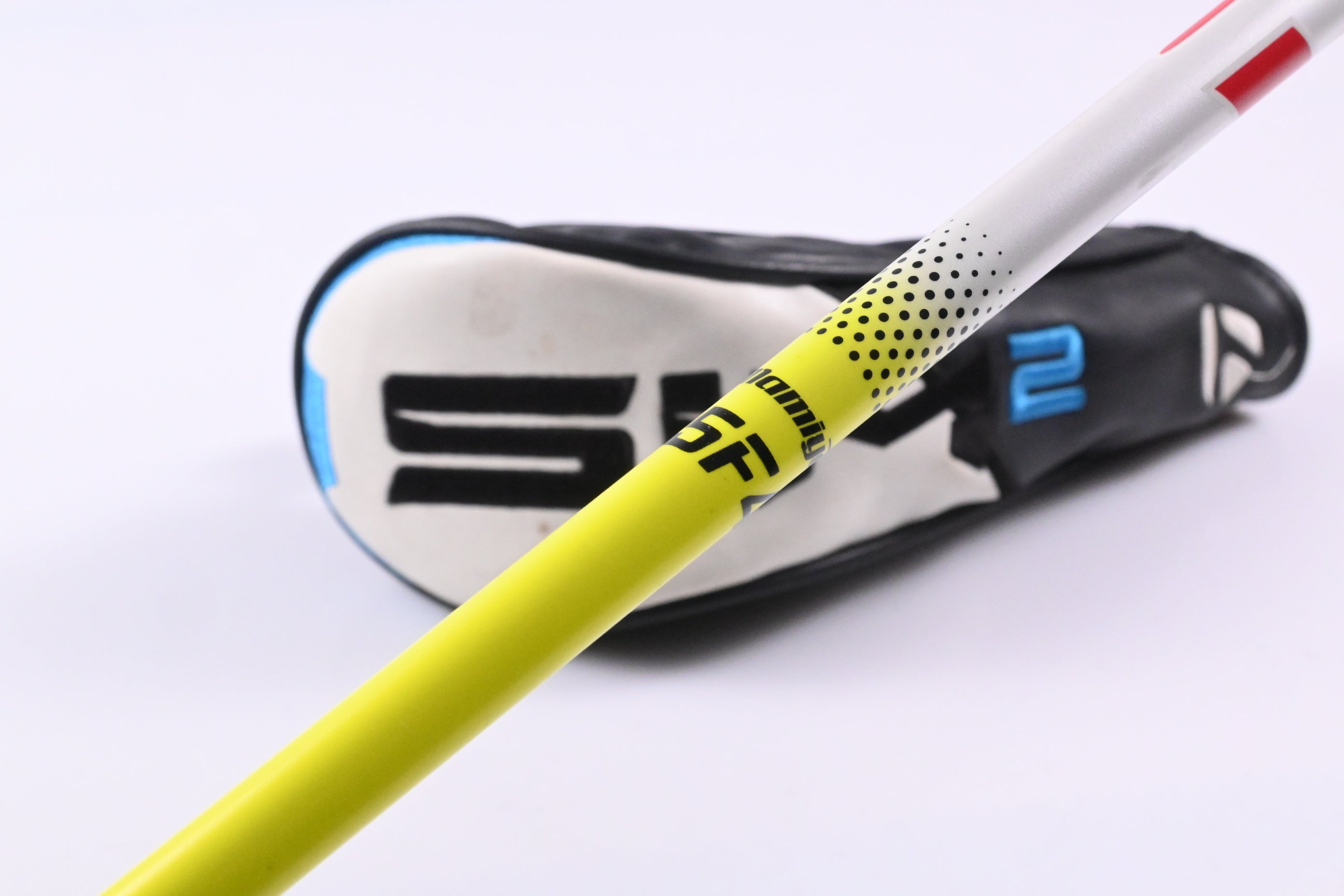 Taylormade SIM2 #4 Hybrid / 22 Degree / Stiff Flex UST Proforce V2 Yellow 85 F4