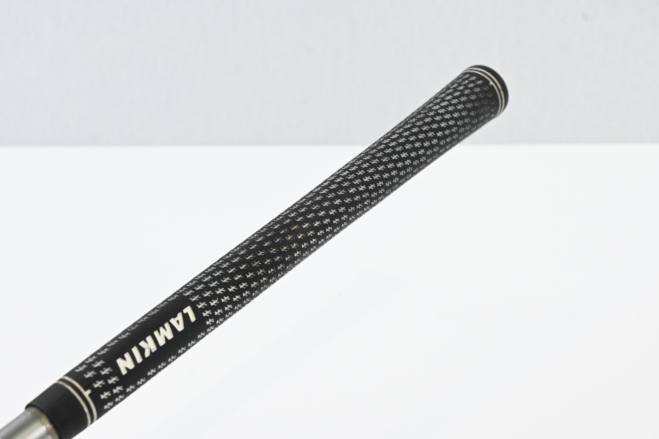 Ladies Wilson Staff D7 #4 Hybrid / 22 Degree / Ladies Flex Recoil 450 Shaft