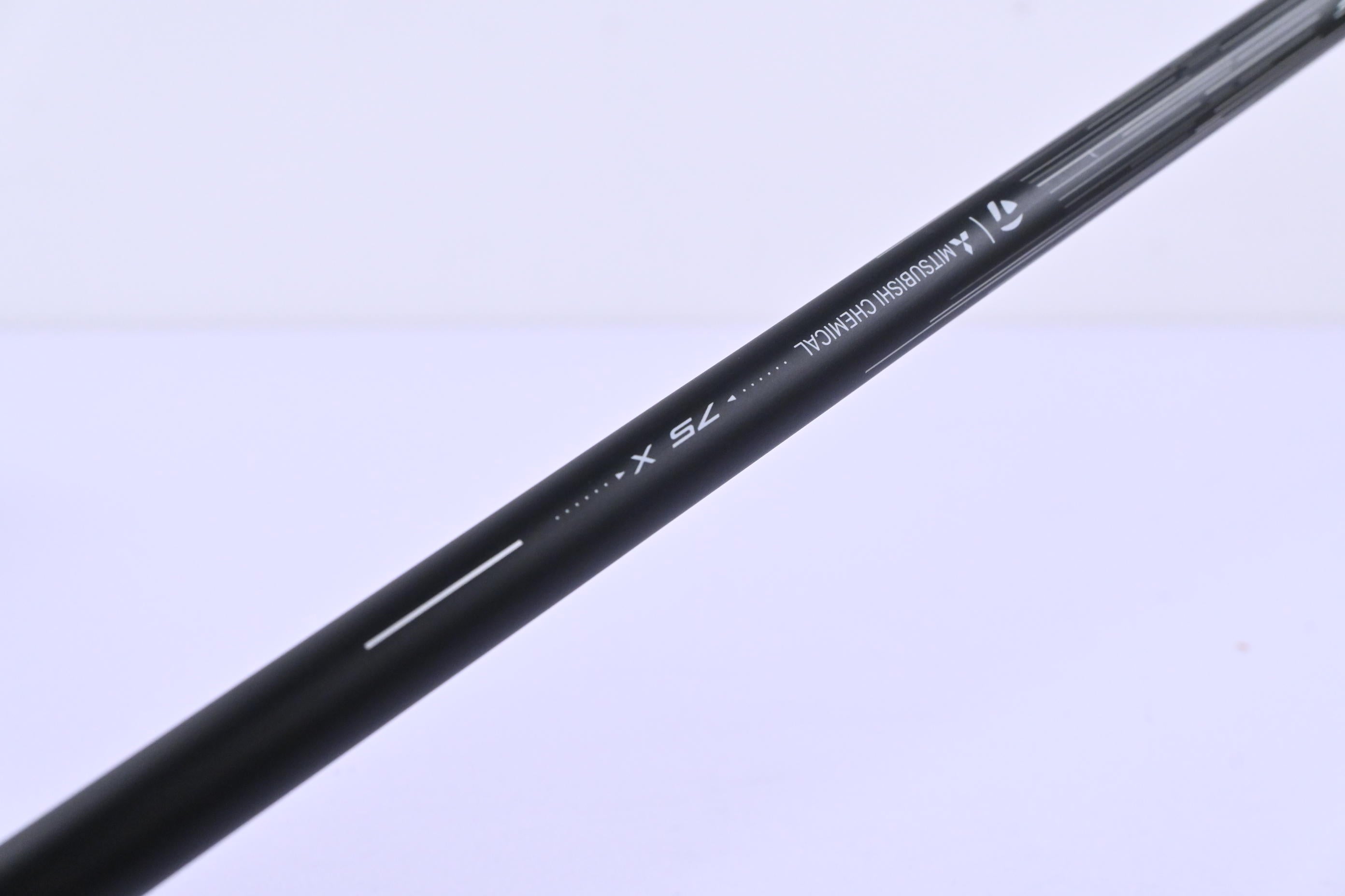 Taylormade Qi4D #5 Wood / 18 Degree / X-Flex REAX 75 Shaft