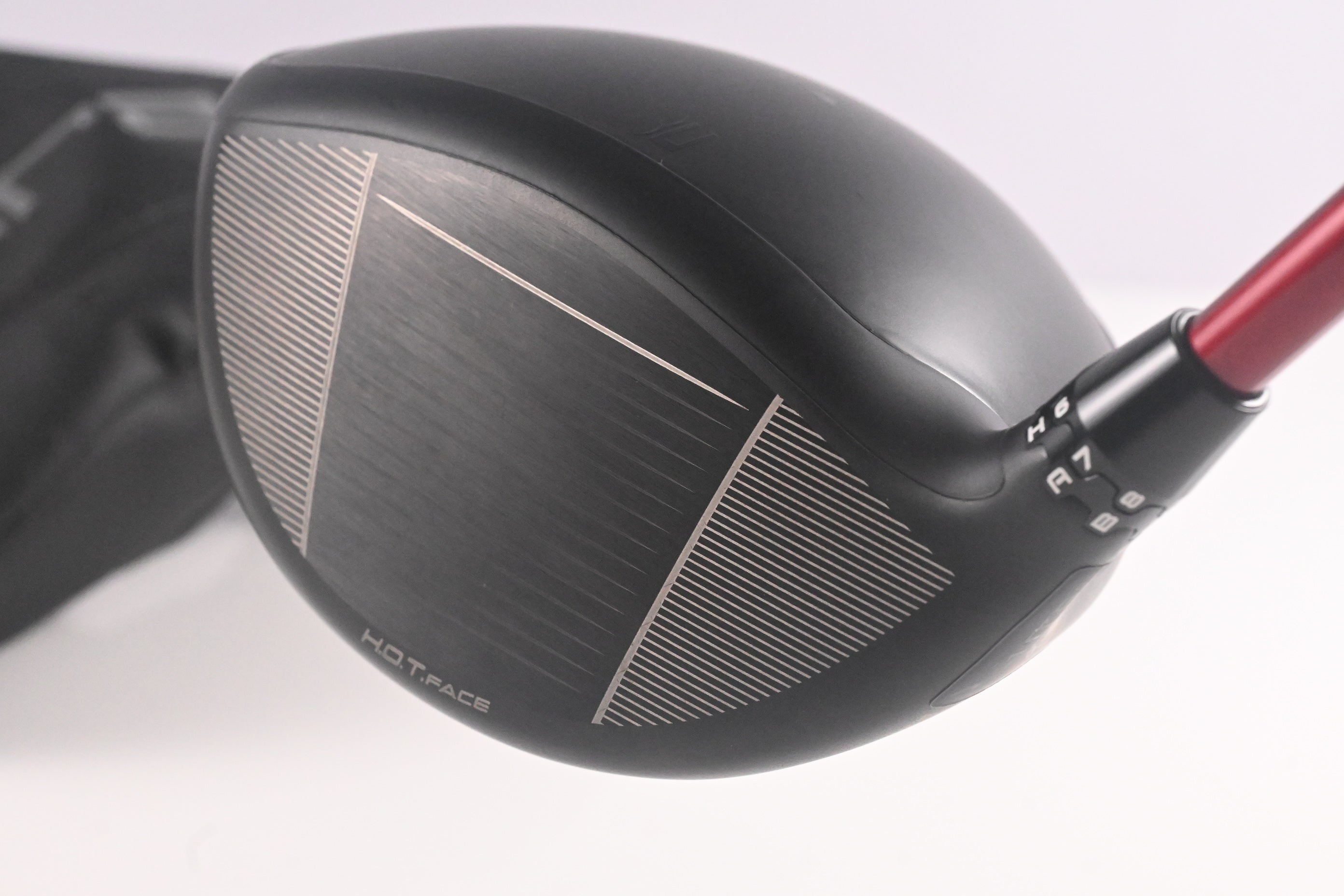 Cobra DS-Adapt LS Driver / 10.5 Degree / Senior Flex Denali Red 50 Shaft