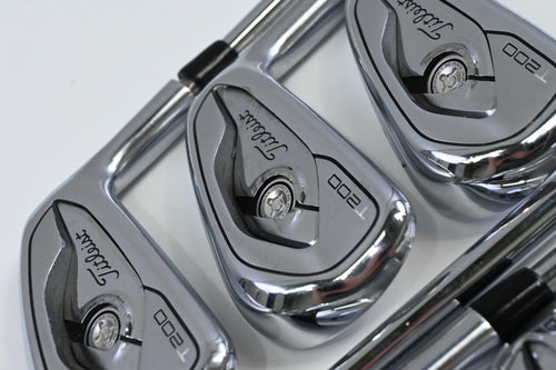Titleist T200 2019 Irons / 5-PW+48° / Regular Flex Dynamic Gold 105 R300 Shafts