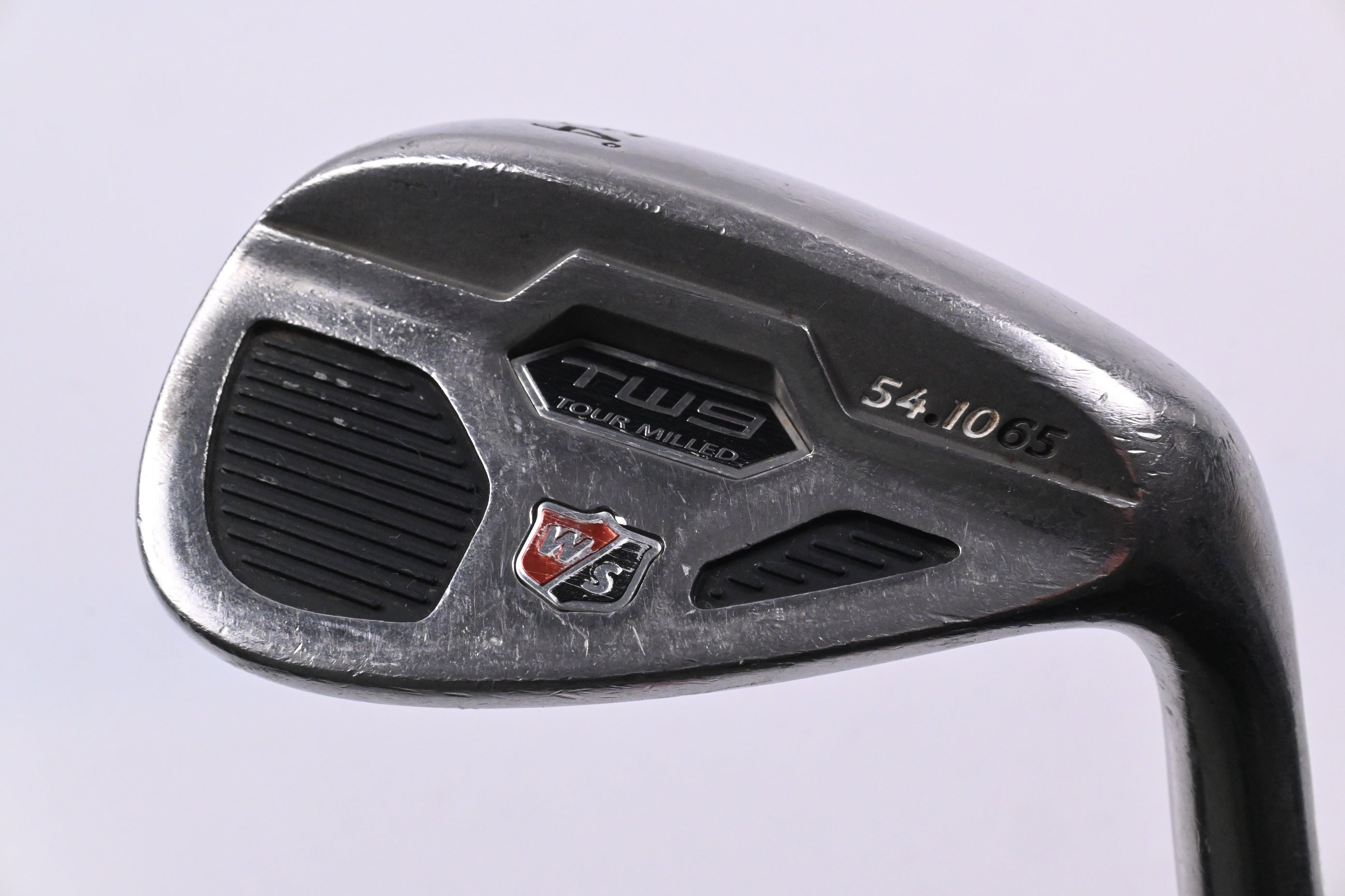 Wilson TW9 Sand Wedge / 54 Degree / Wedge Flex Dynamic Gold Shaft