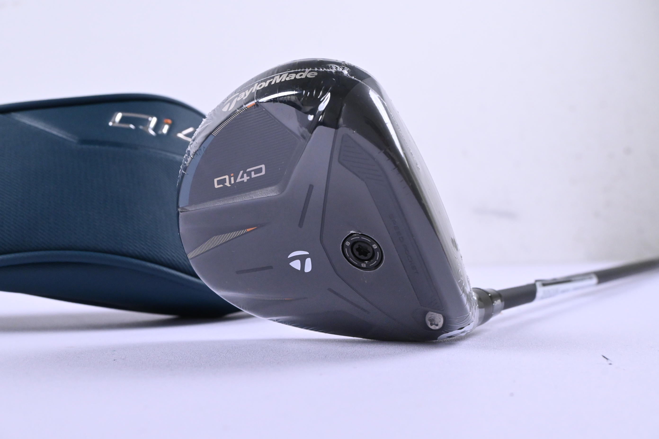 Taylormade Qi4D #3 Wood / 15 Degree / Regular Flex REAX 55 Shaft