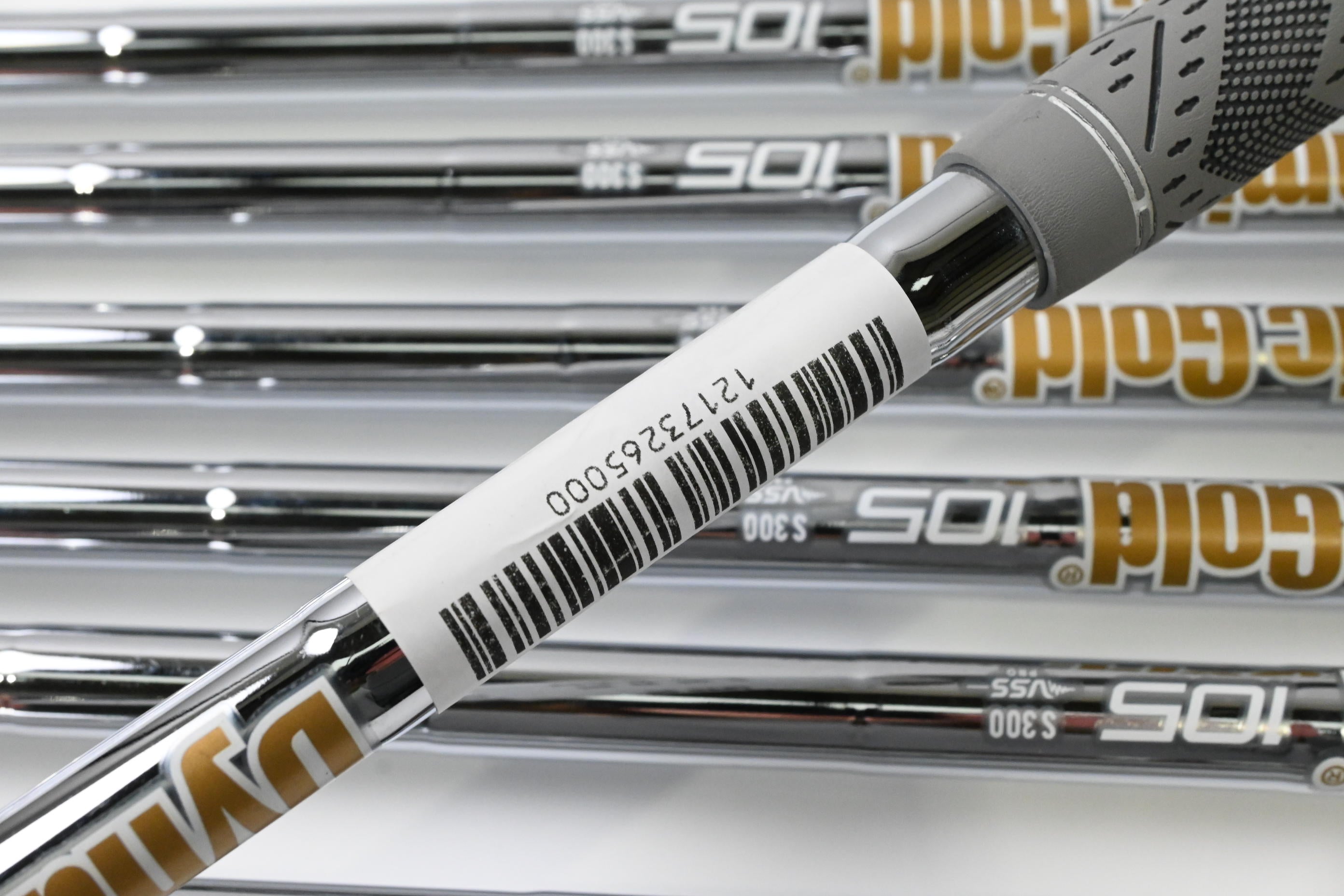 Taylormade P7MB 2023 Irons / 4-PW / Stiff Flex Dynamic Gold 105 Shafts
