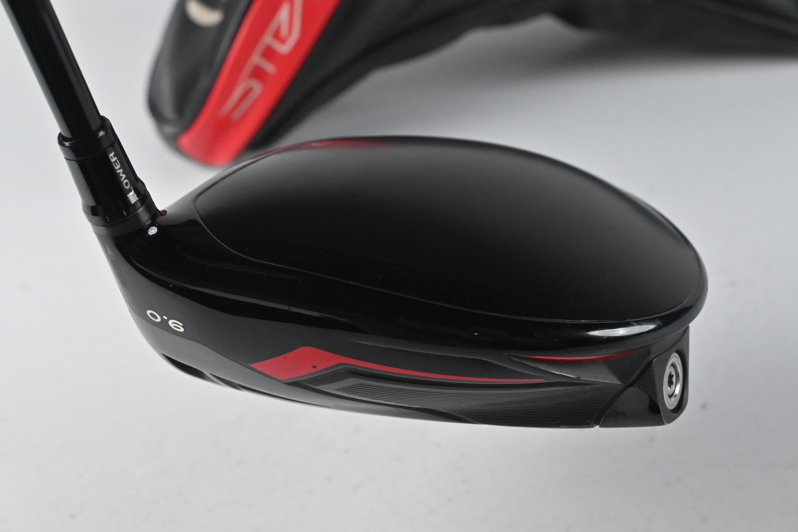 Taylormade Stealth Driver / 9 Degree / Stiff Flex Fujikura Ventus Red 5 Shaft