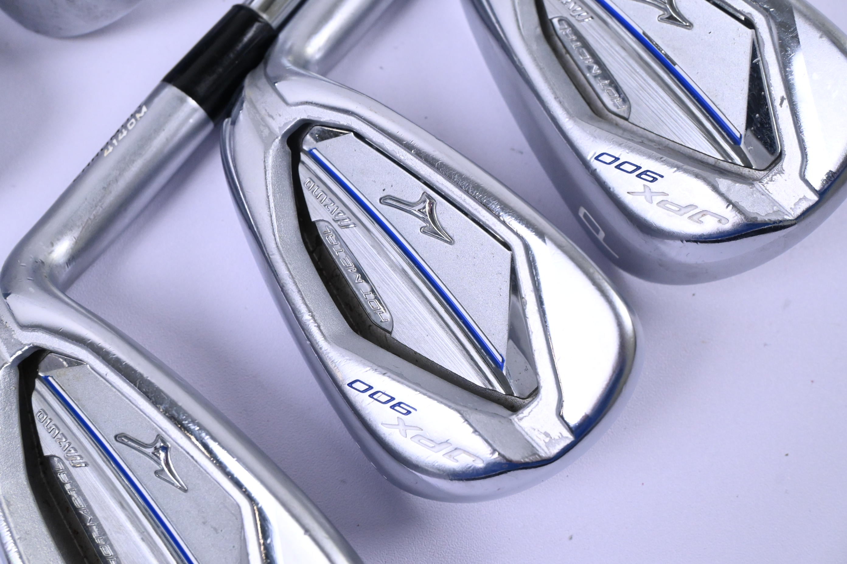 Mizuno JPX 900 Hot Metal Irons / 5-PW / Regular Flex Dynamic Gold 300 Shafts