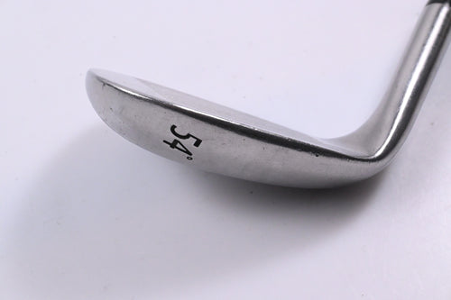 Wilson TW9 Sand Wedge / 54 Degree / Wedge Flex Dynamic Gold Shaft