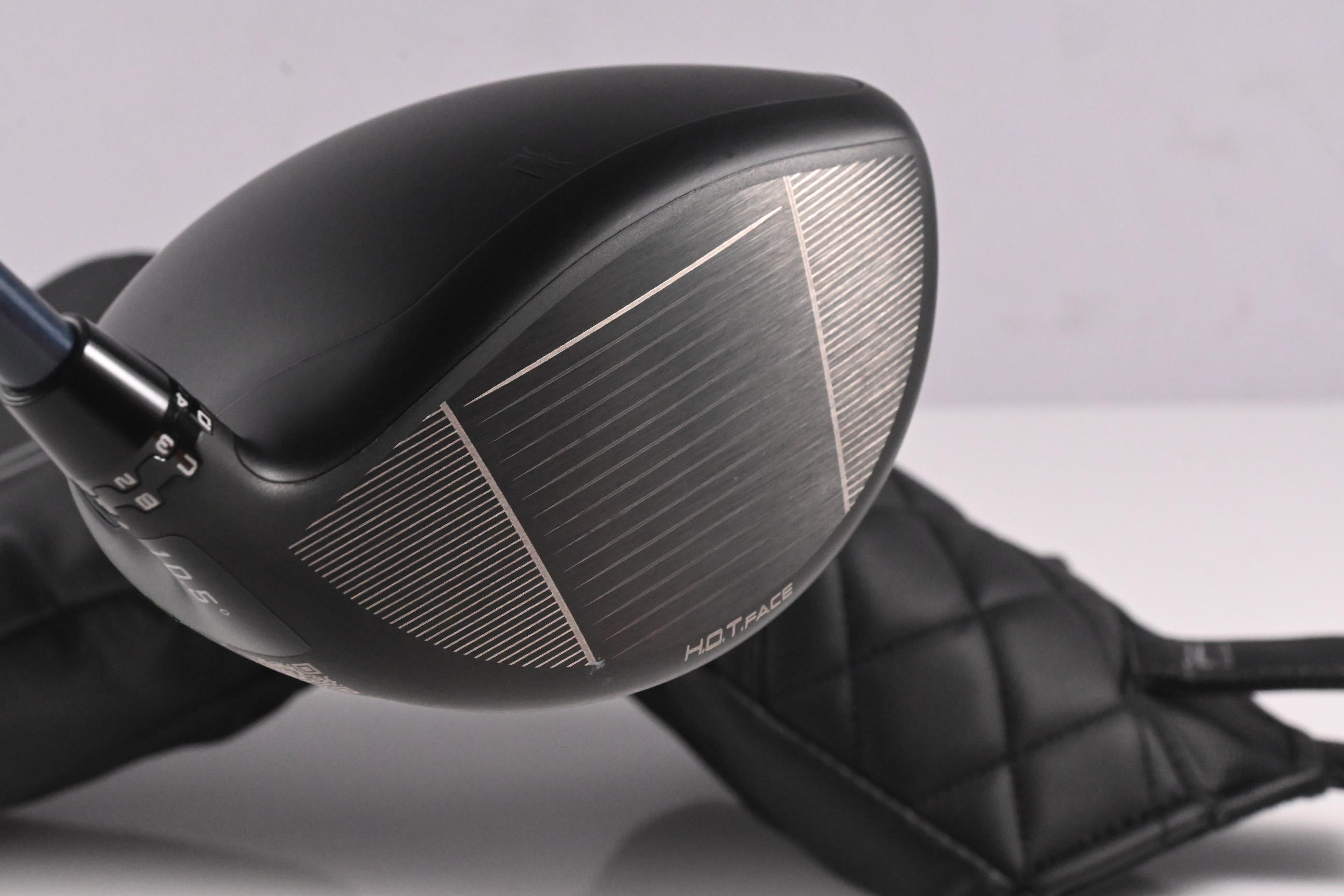 Left Hand Cobra DS-Adapt X Driver / 10.5 Degree / Regular Flex Denali Blue 60