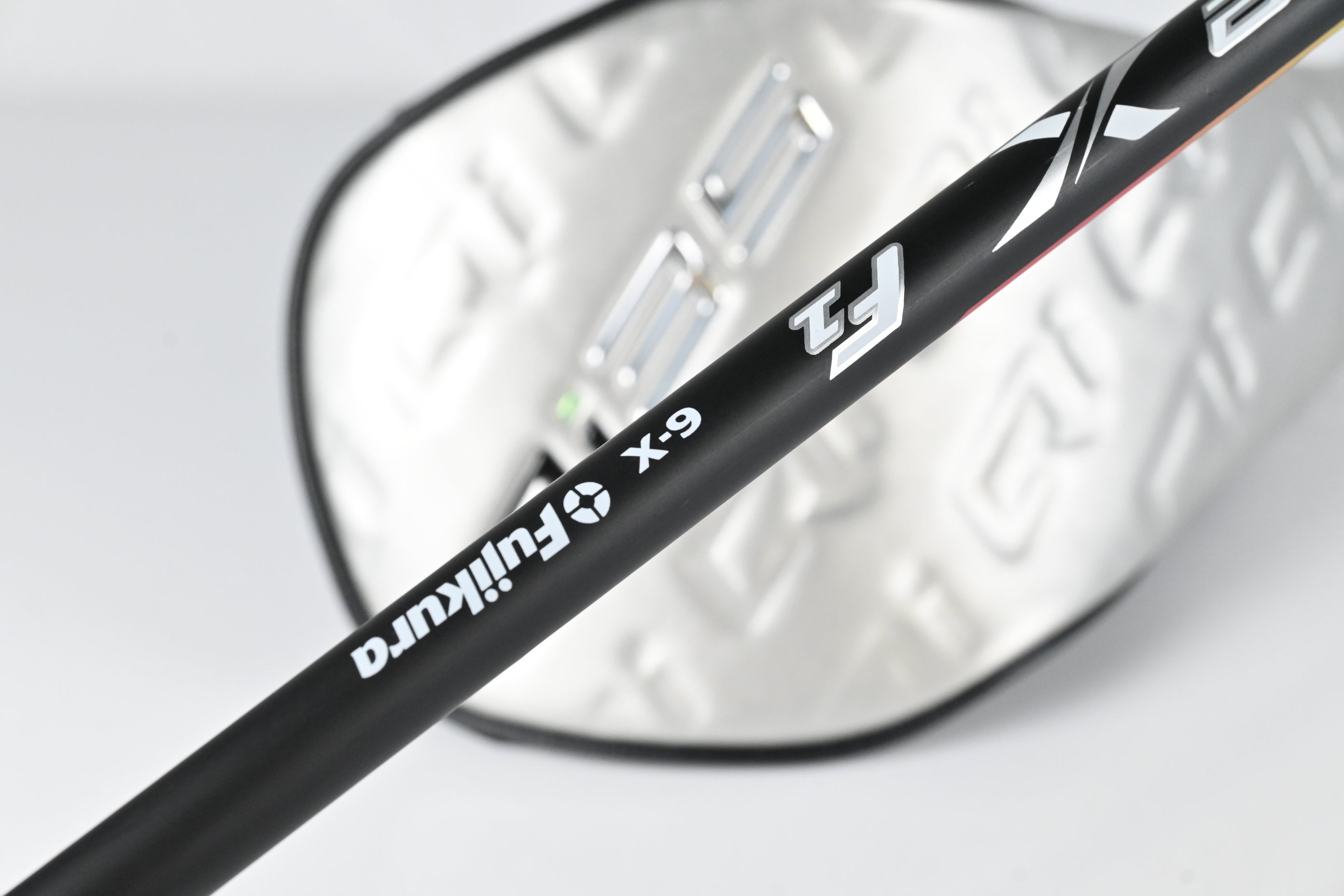 Taylormade Qi35 LS Driver / 9 Degree / X-Flex Fujikura Motore X F1 6 Shaft