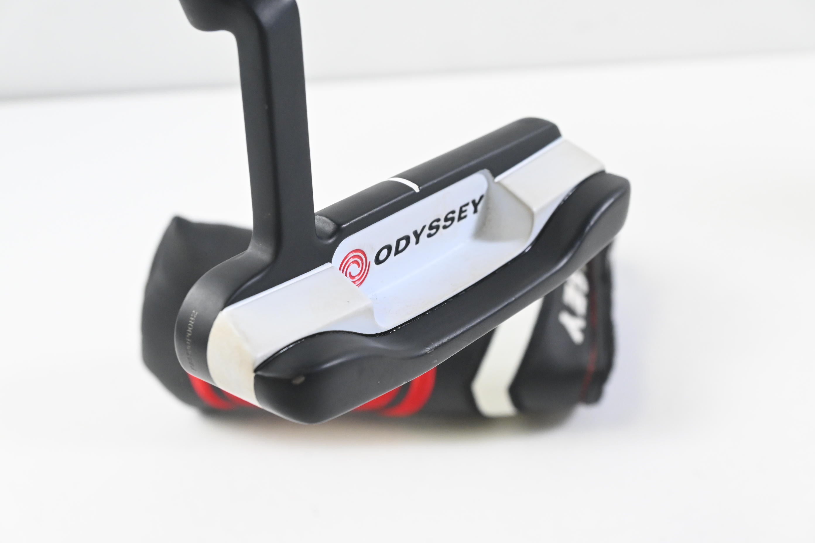 Odyssey White Hot Versa One Putter / 33 Inch