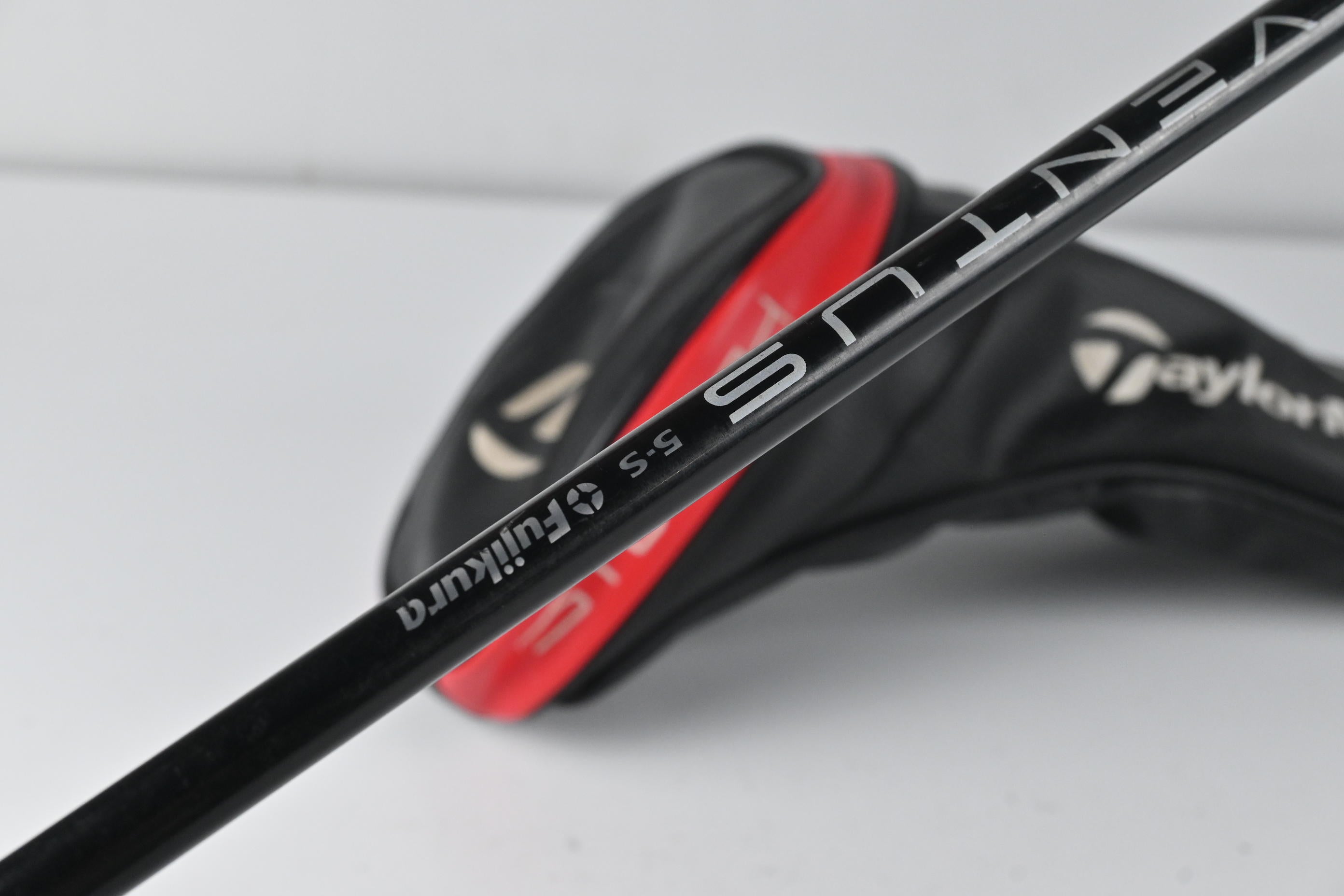 Taylormade Stealth Driver / 9 Degree / Stiff Flex Fujikura Ventus Red 5 Shaft