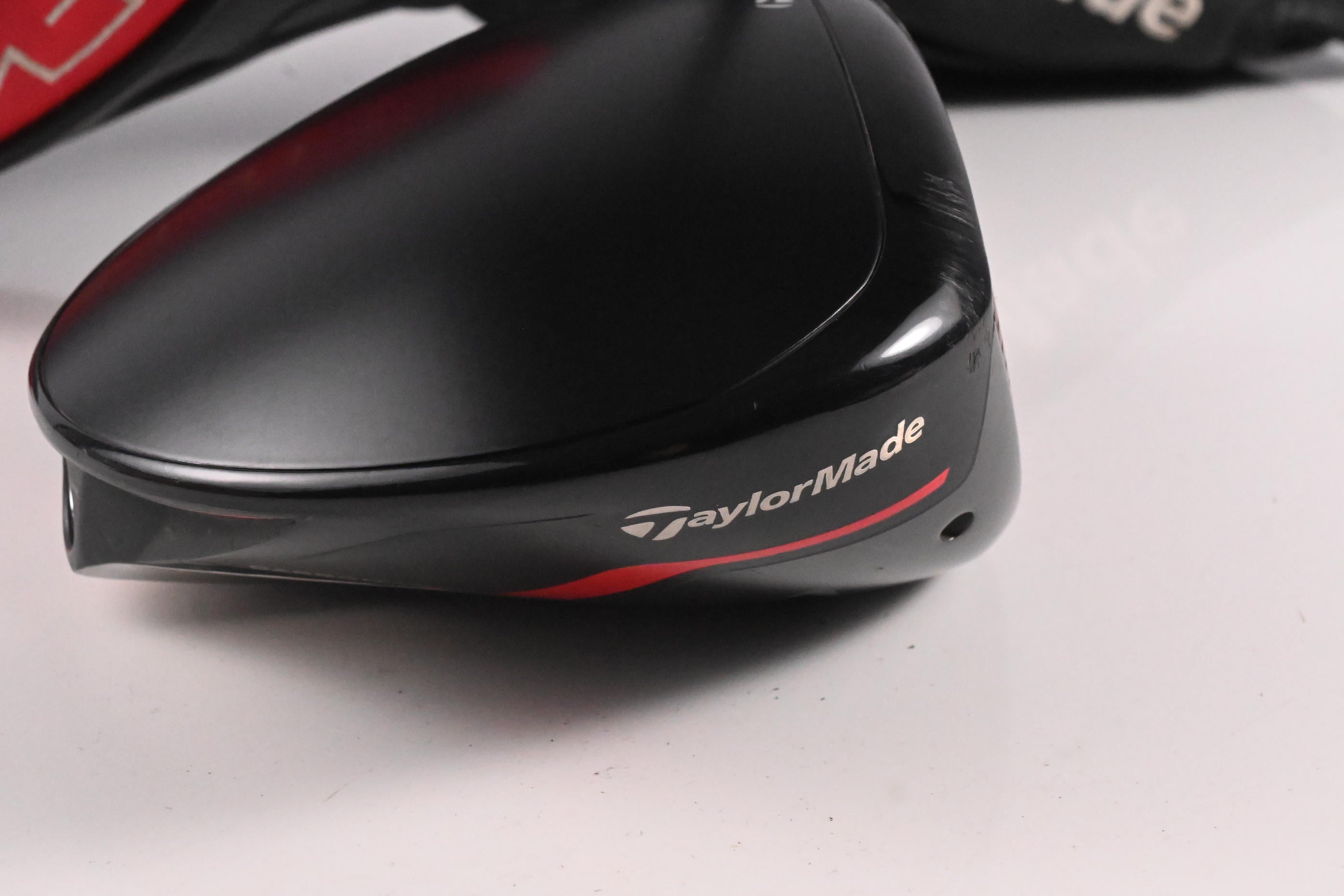 Taylormade Stealth Plus Driver / 8 Degree / X-Flex HZRDUS Smoke RDX Red 60 Shaft