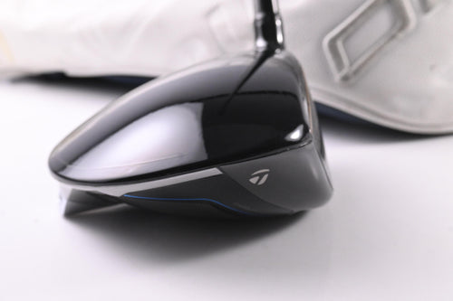 Taylormade Qi10 Driver / 10.5 Degree / Stiff Flex Fujikura Ventus TR Blue 5