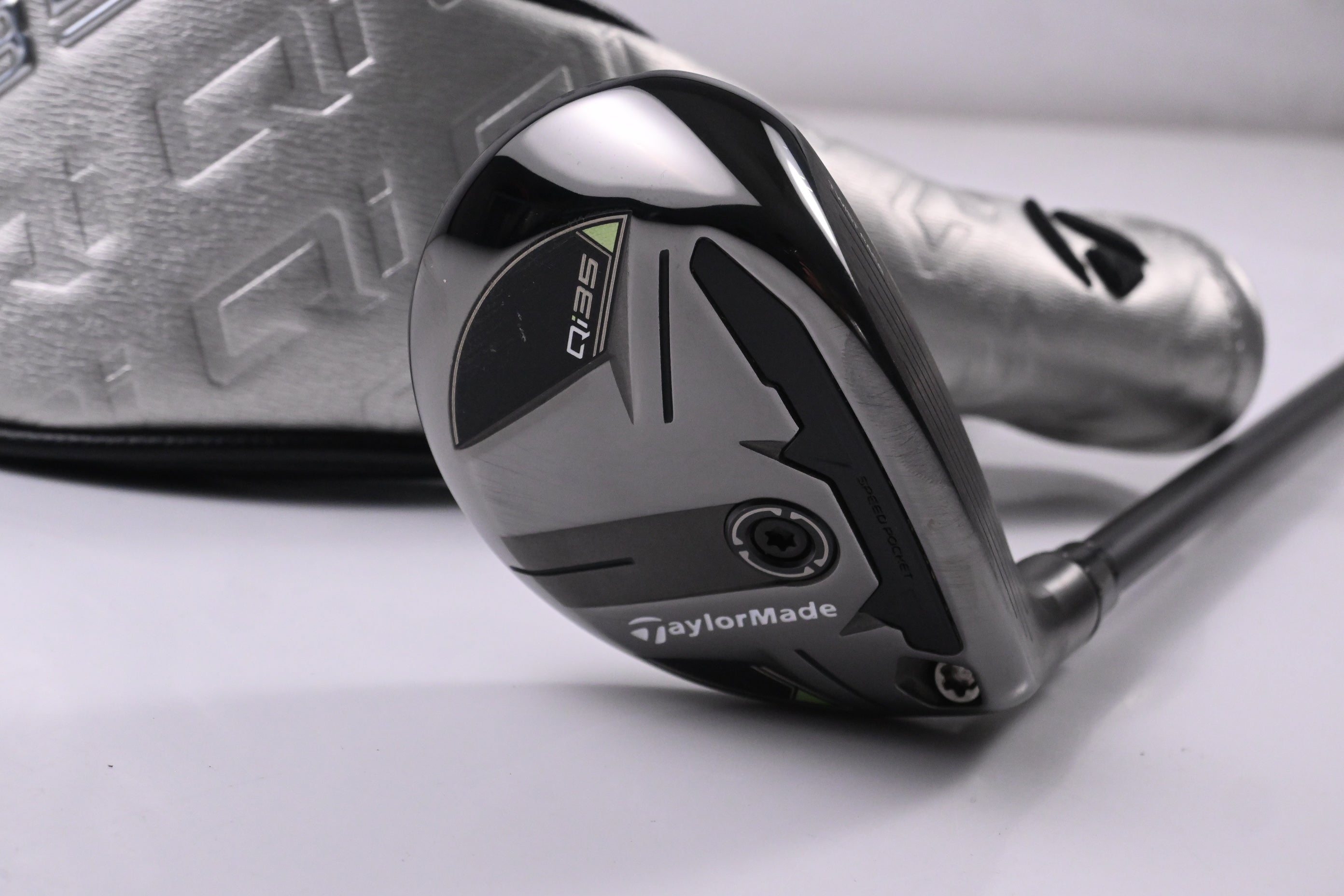 Taylormade Qi35 #3 Hybrid / 19 Degree / Regular Flex Fujikura Ventus Blue '25 6