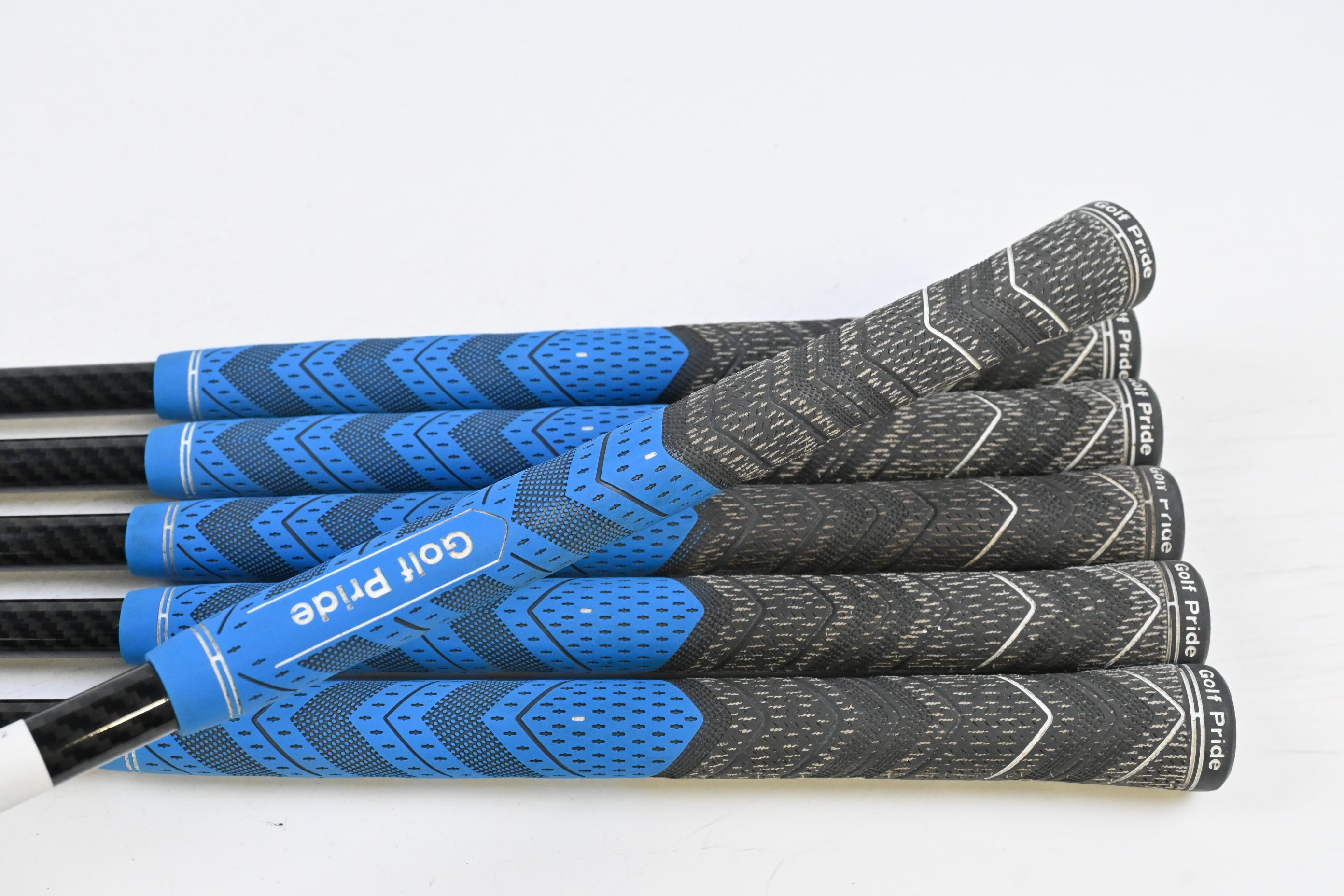 Taylormade M5 Irons / 5-PW / Regular Flex Tensei CK Red 70 Shafts