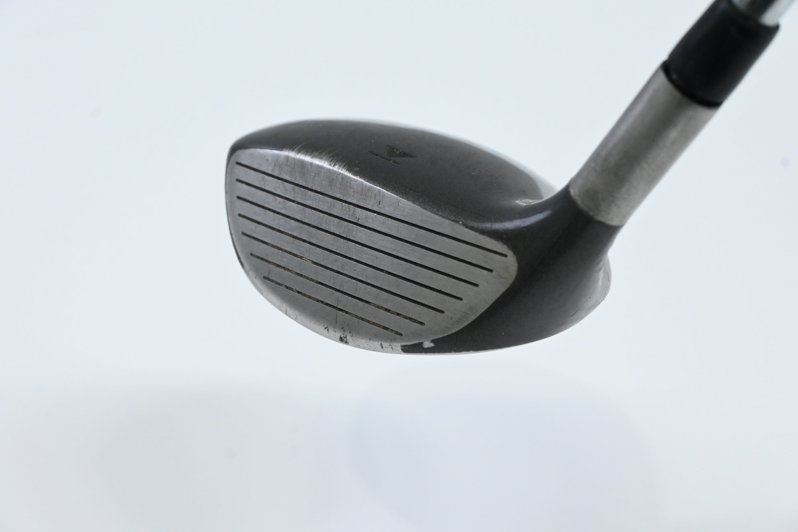 Titleist 975 F #3 Wood / 14.5 Degree / Regular Flex Dynamic Gold Shaft